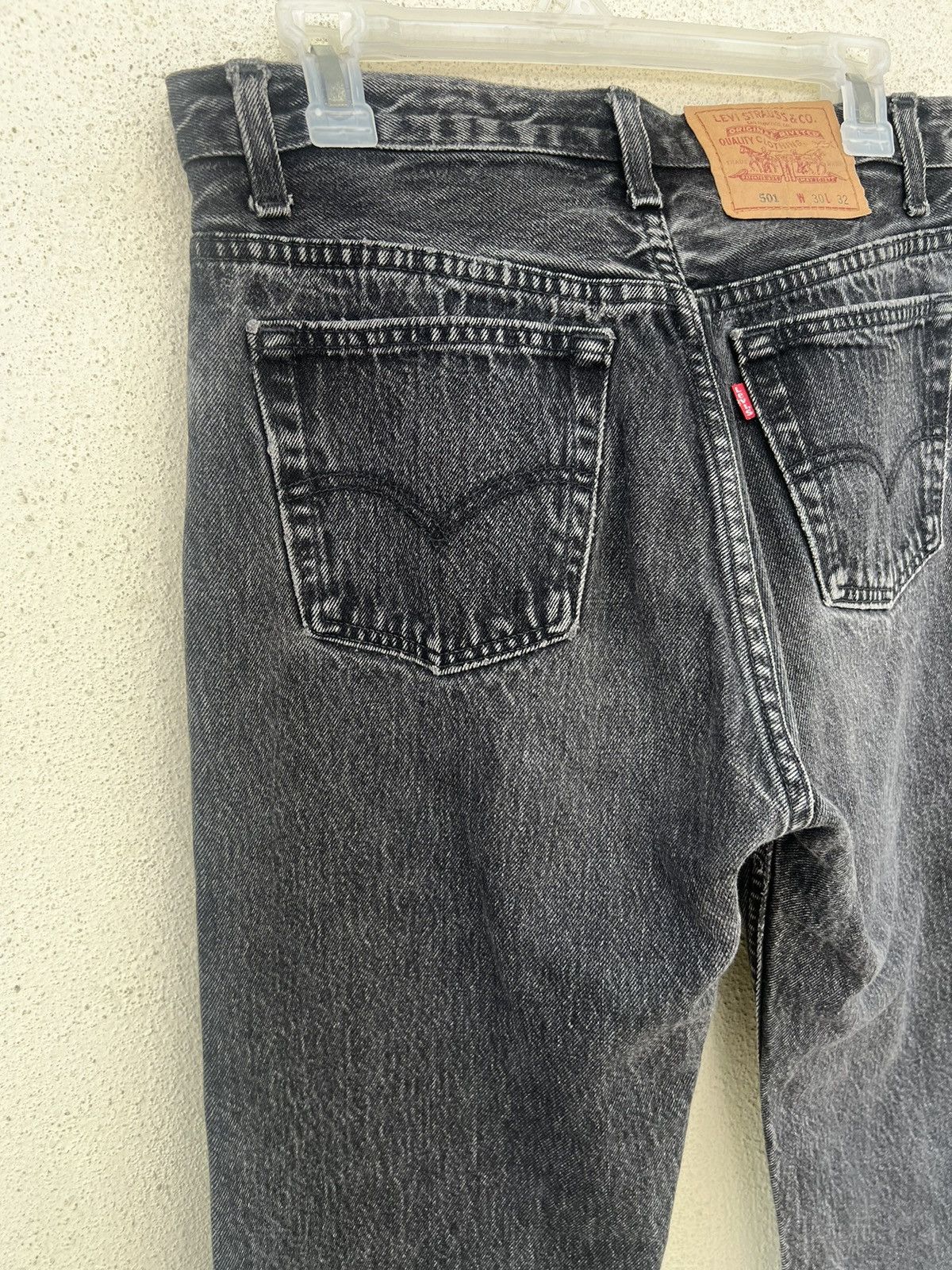 Levi's Vintage 1995 Levi’s 501 Faded Black Denim Jeans Size US 30 / EU 46 - 15 Thumbnail