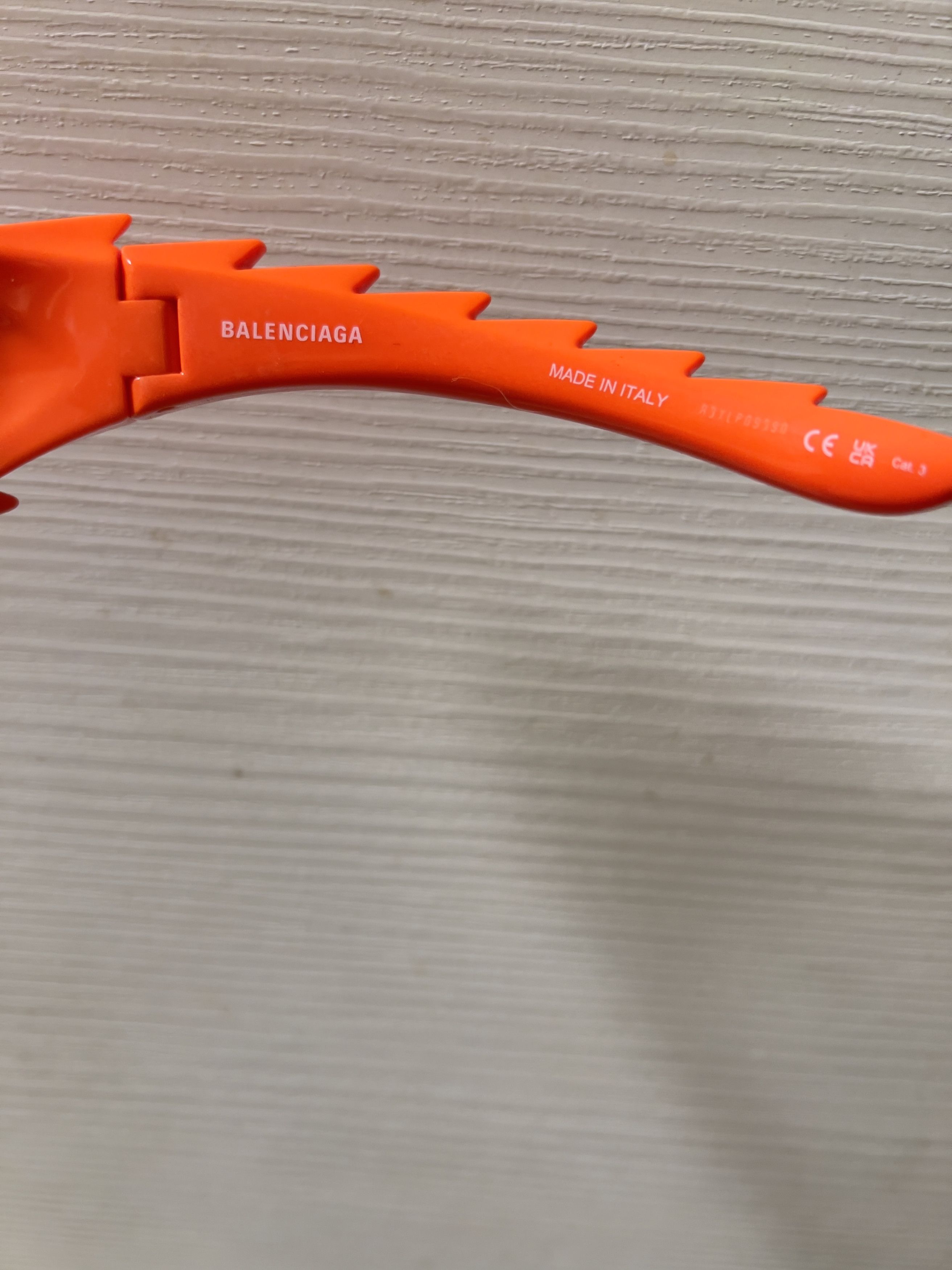 Balenciaga Balenciaga SS23 -Extreme Spikes Orange Sunglasses Size ONE SIZE - 13 Thumbnail