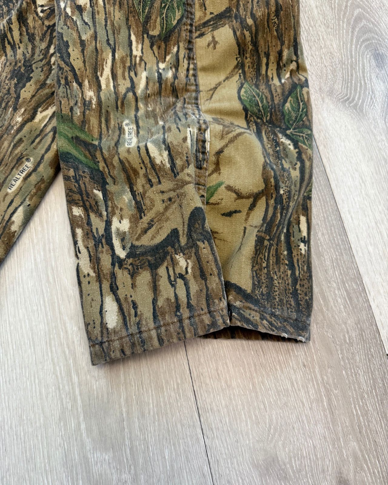 Realtree Vintage Duxbak RealTree Camo Thinsulate Wide-Leg Pants 40x31 Size US 40 / EU 56 - 7 Thumbnail