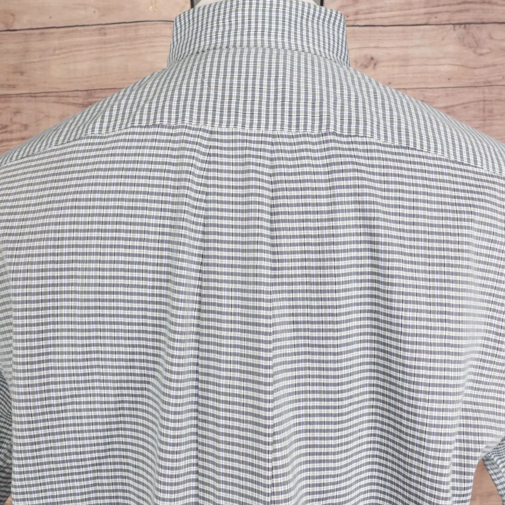 Roundtree & Yorke VINTAGE Roundtree & Yorke TravelSmart Shirt Mens M Green Blue Plaid Button-Down Size US M / EU 48-50 / 2 - 5 Thumbnail