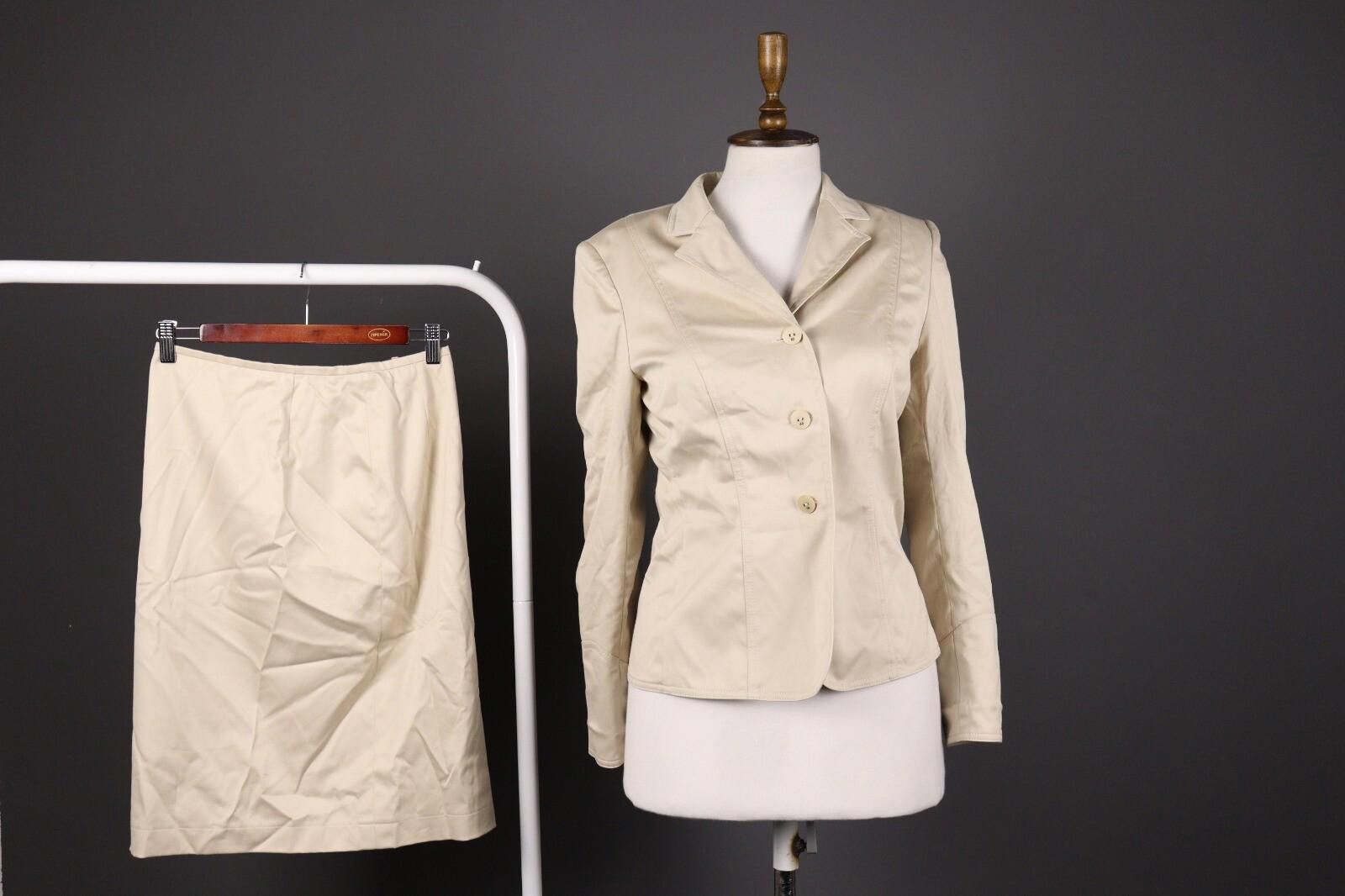 Escada Escada Beige Formal Skirt Suit 2 Piece Blazer Jacket Size 36 Size M / US 6-8 / IT 42-44 - 1 Thumbnail