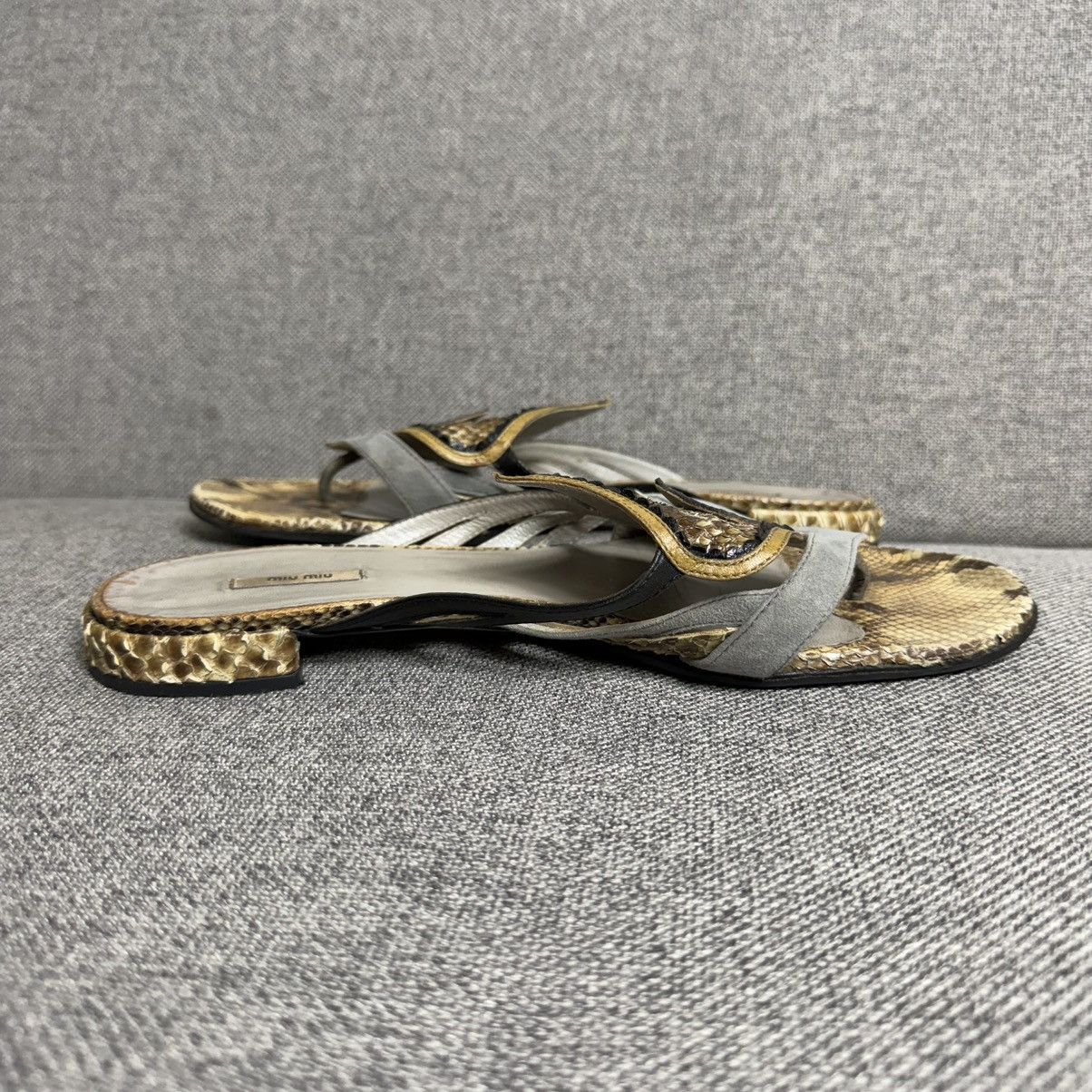 Miu Miu Vintage Miu Miu Python Leather Flip Flops Sandals 39 Size US 9 / IT 39 - 13 Thumbnail