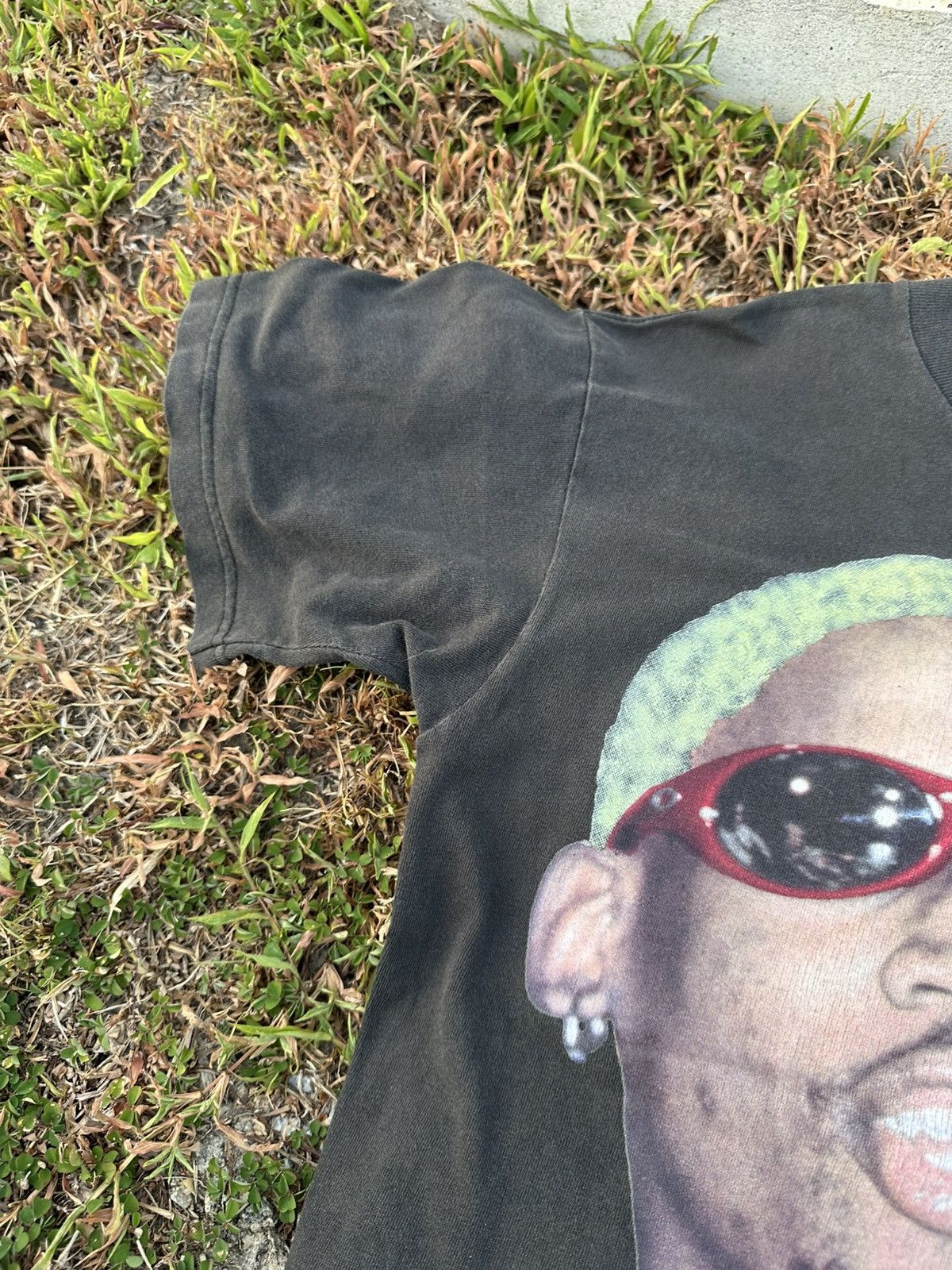 Rap Tees VINTAGE SUNFADED 1996 DENNIS RODMAN T SHIRT Size US M / EU 48-50 / 2 - 10 Thumbnail