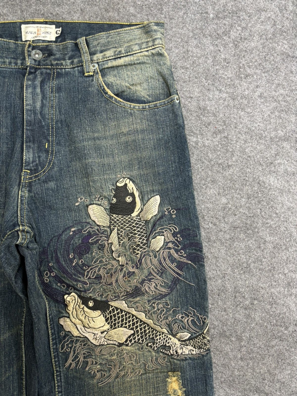 Japanese Brand 💥KARAKURI TAMASHI Koi Fish Embroided Distressed Denim F551 Size US 31 - 4 Thumbnail