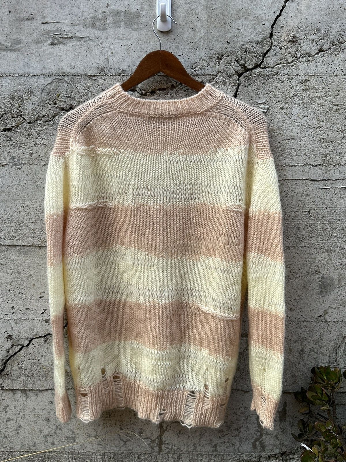 Acne Studios RARE GRAIL Acne Studios Italian cobain distressed knit Size US L / EU 52-54 / 3 - 4 Thumbnail