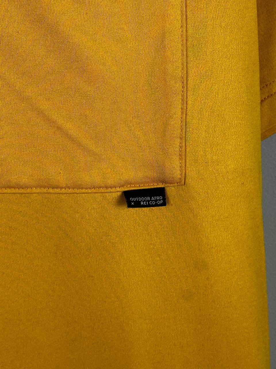 Rei REI x Outdoor Afro Trail Yellow T Shirt Size US M / EU 48-50 / 2 - 4 Thumbnail