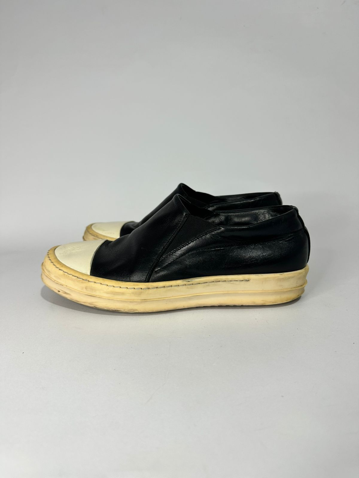 Rick Owens Drkshdw Rick Owens DRKSHDW slip on low US7 EU 37.5 Size US 7.5 / IT 37.5 - 4 Thumbnail