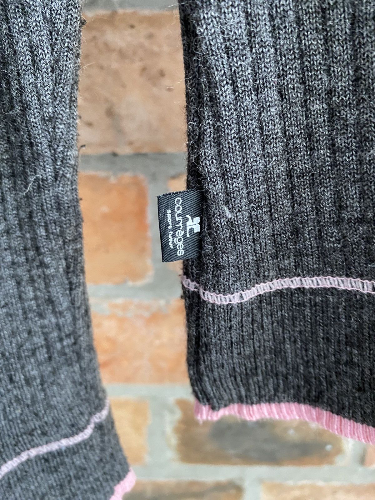 Courreges Courrèges Charcoal Ribbed Zip-Up Cardigan with Pink Trim. Size XS / US 0-2 / IT 36-38 - 7 Thumbnail