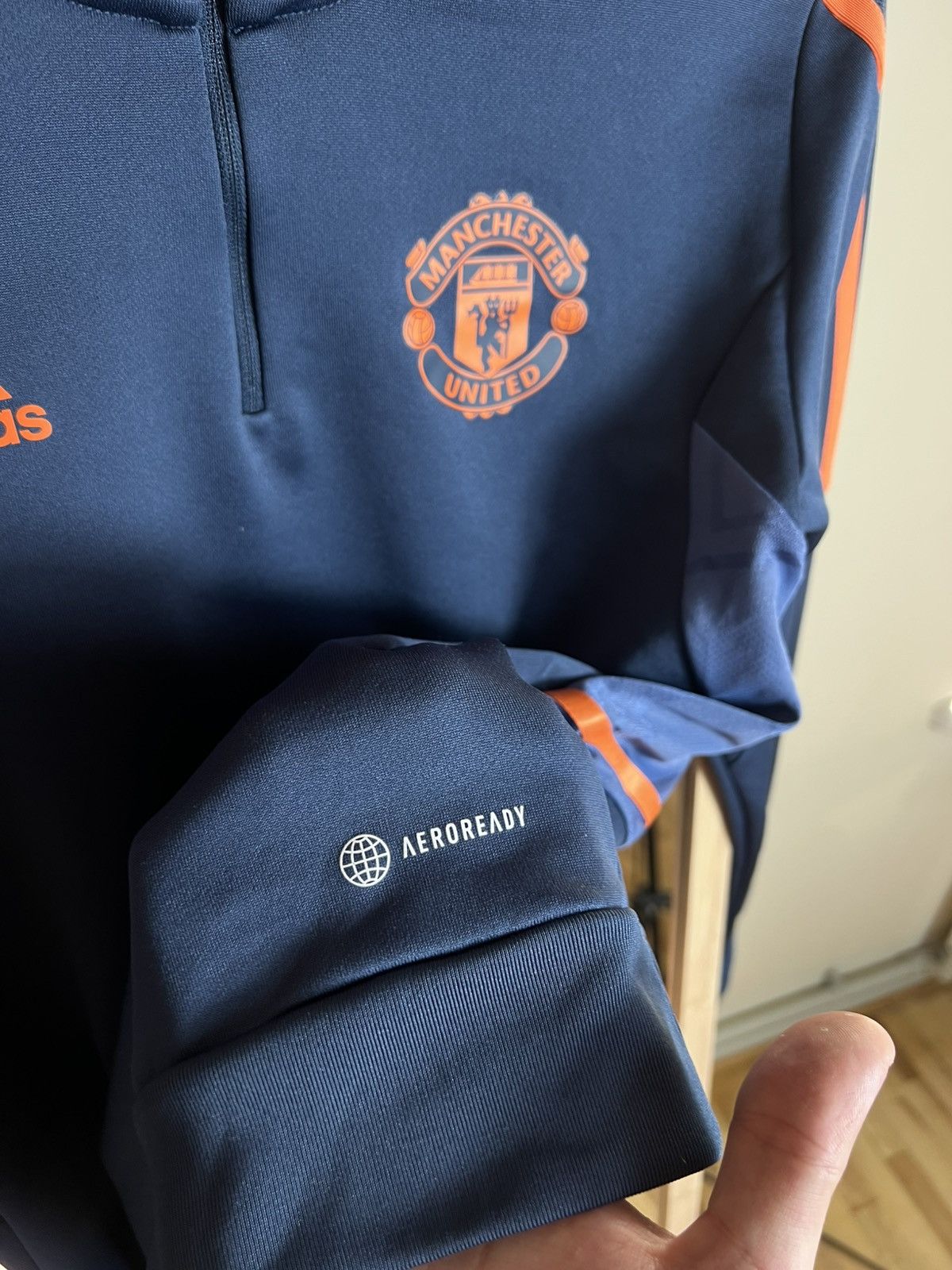 Adidas Adidas Manchester United Hoodie S Training Top Soccer Y2K Size US S / EU 44-46 / 1 - 4 Thumbnail