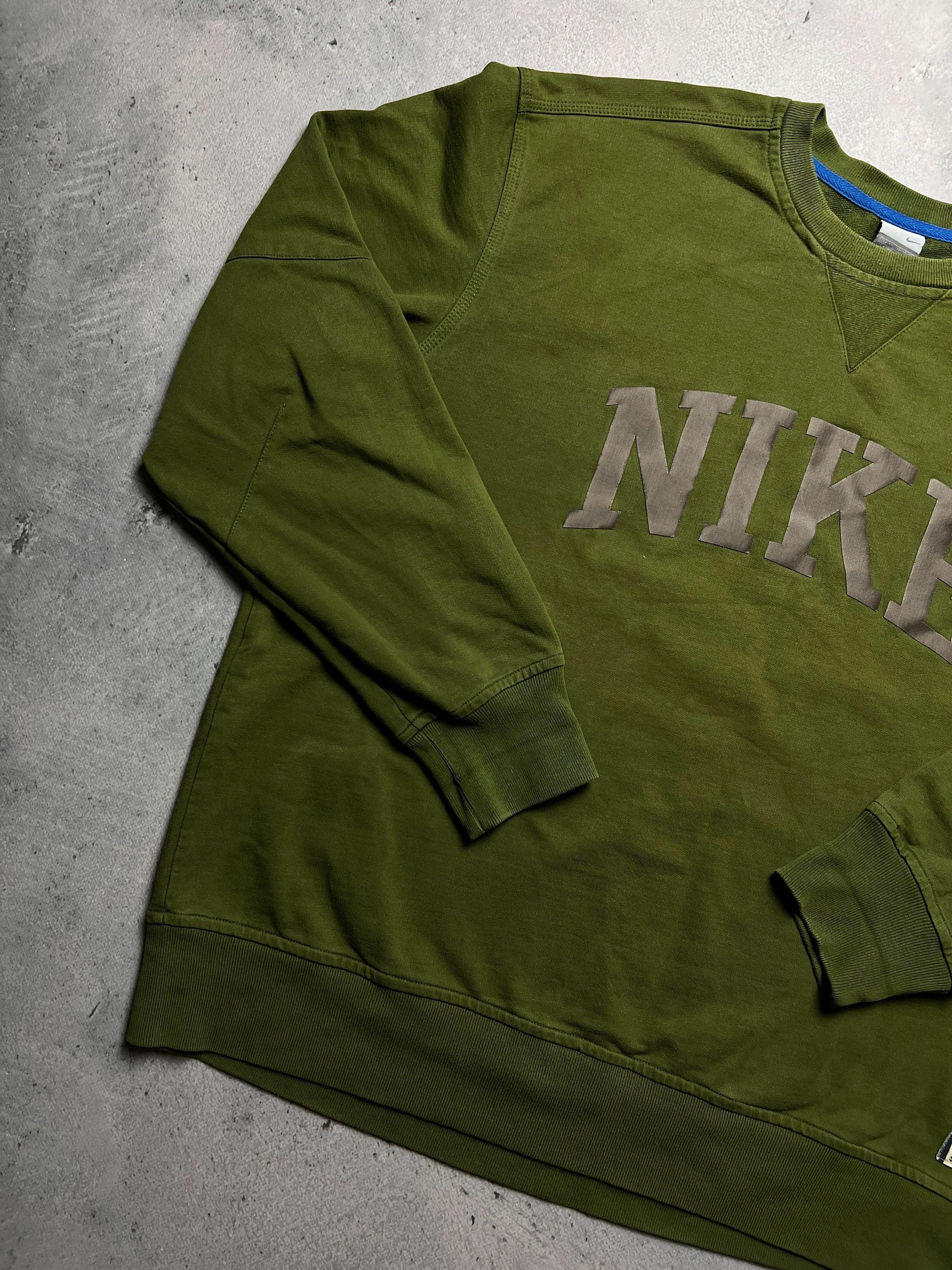Nike Vintage Crewneck Nike boxy center swoosh y2k fits logo USA Size US XXL / EU 58 / 5 - 3 Thumbnail
