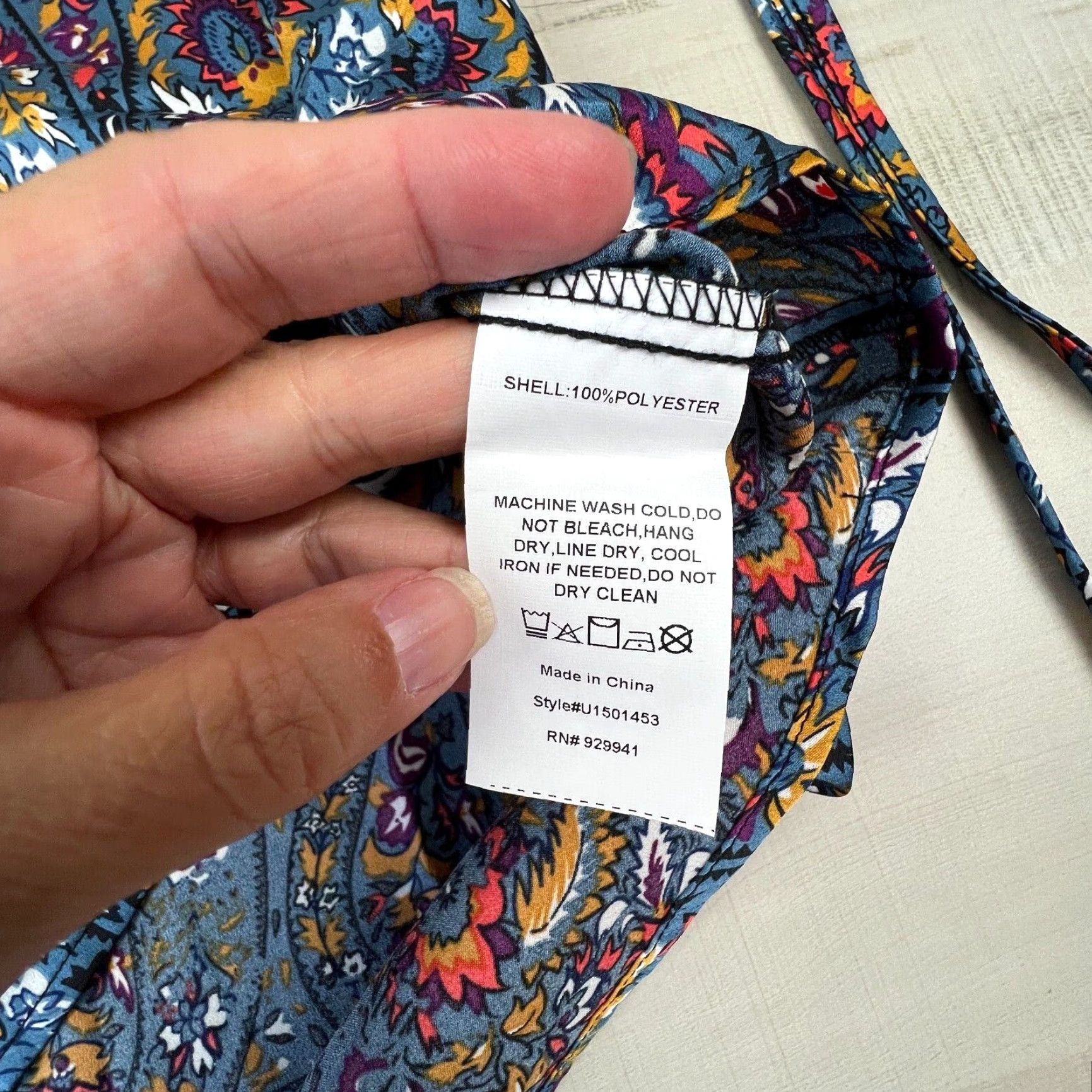Vintage Weekend Suzanne Betro Women Large Blue Paisley Tie Shoulder Blouse Shirt Size L / US 10 / IT 46 - 4 Thumbnail