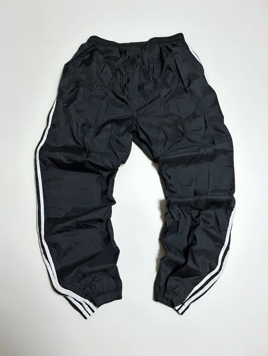 Adidas 90’s Authentic Adidas Track Pants Size US 34 / EU 50 - 2 Thumbnail