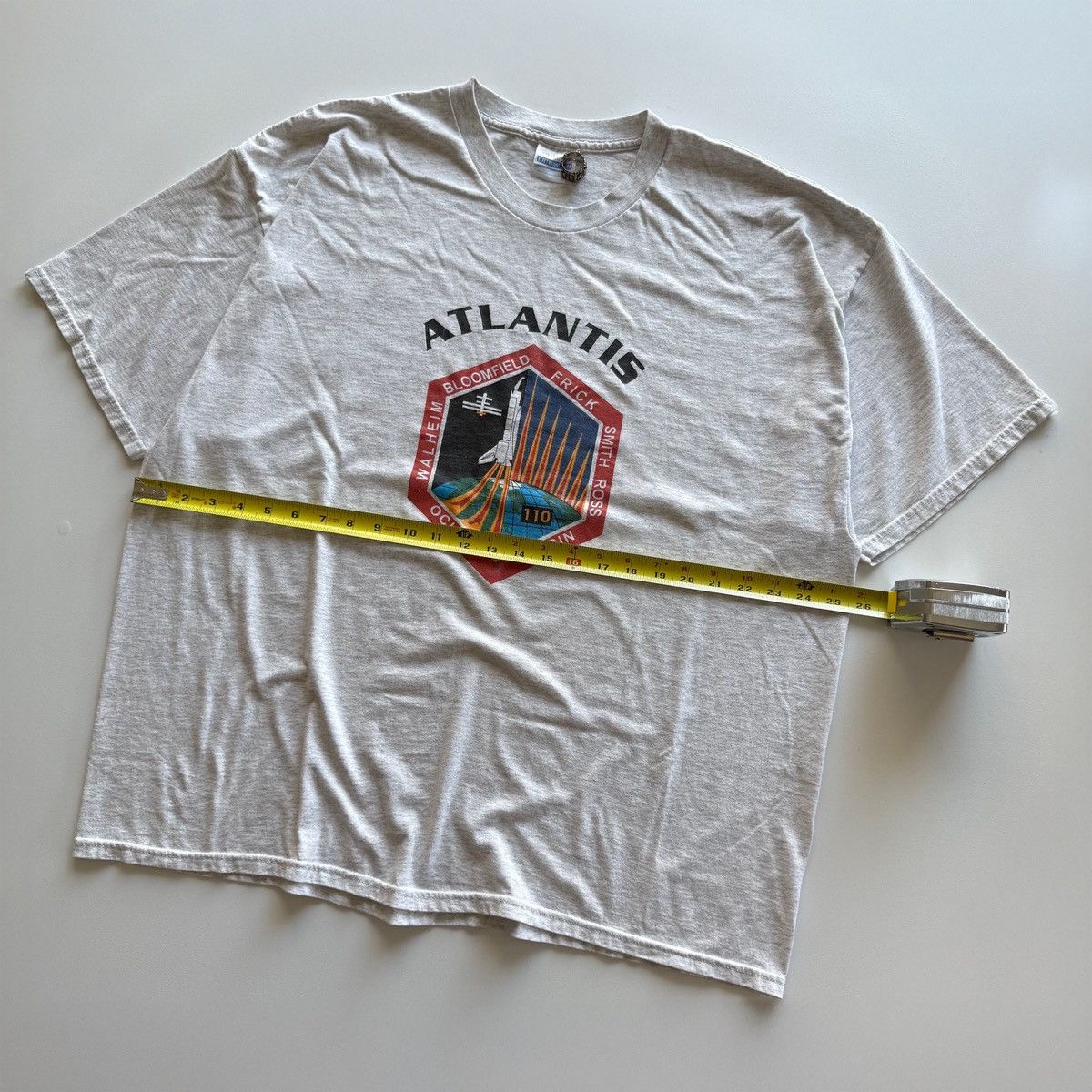 Vintage 2002 Vintage NASA Atlantis STS-110 Tee Size US XXL / EU 58 / 5 - 7 Thumbnail