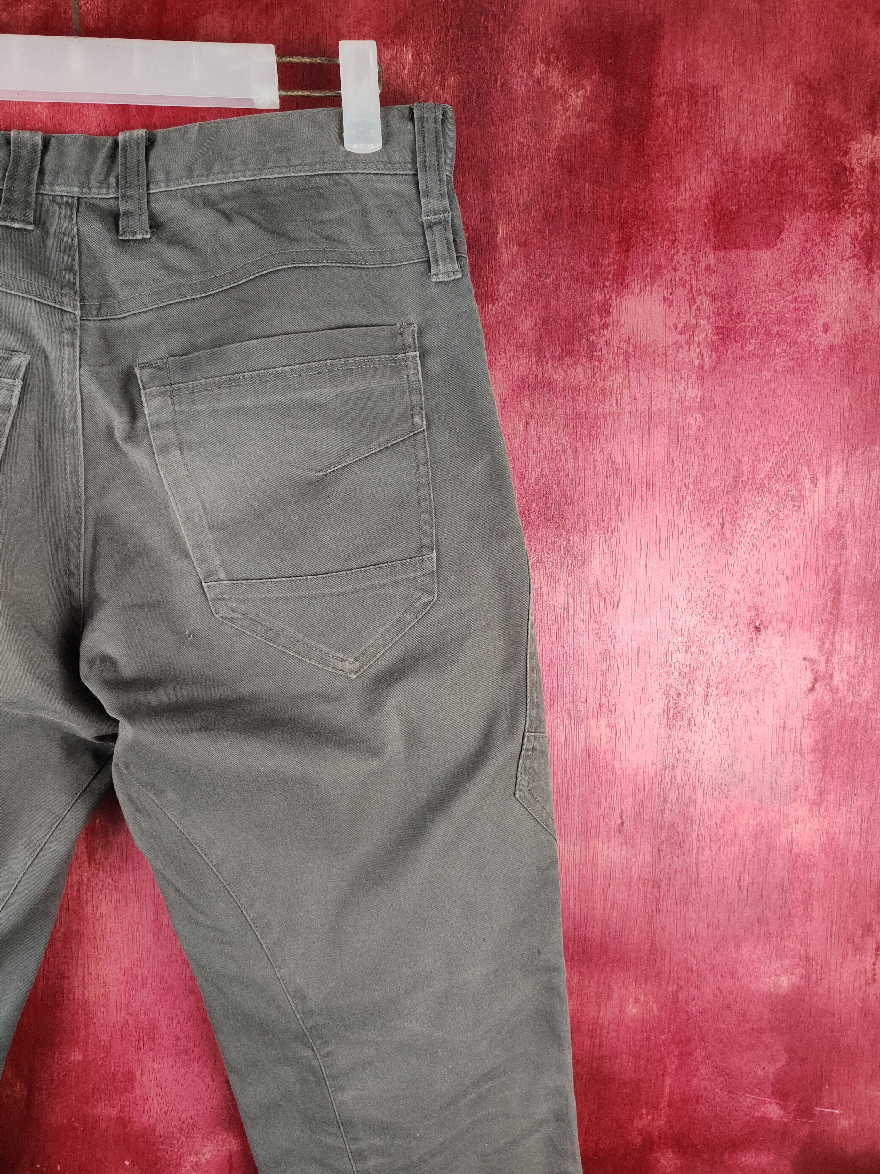 Japanese Brand Burtle Dark Gray Multipocket Cargo Pants N#S23 Size US 31 - 14 Thumbnail