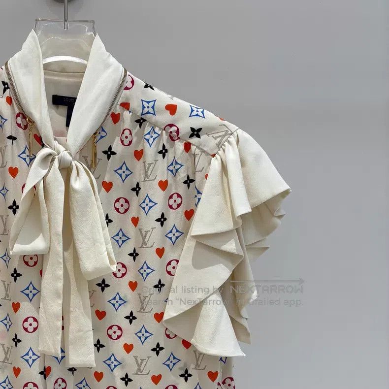 Louis Vuitton Louis Vuitton Mulberry Silk Love Old Flower Full Print Sho Size XS / US 0-2 / IT 36-38 - 4 Thumbnail