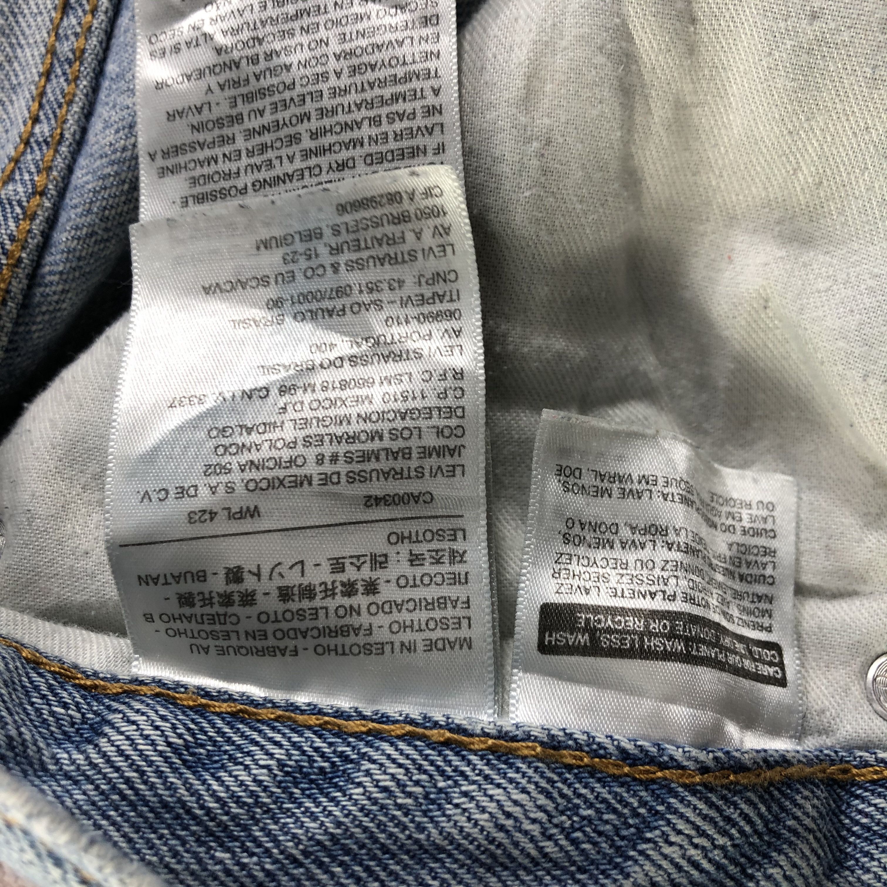 Levi's × Vintage Vintage Light Wash Levis 560 Jeans-JM3367 Size US 39 - 10 Thumbnail