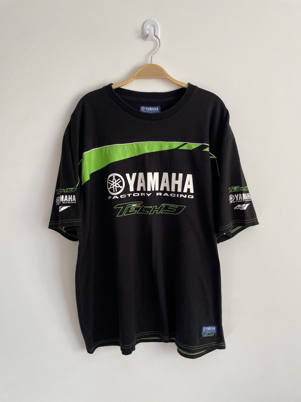 Vintage Yamaha Factory Racing Tech3 Oversize Tshirt Size US XXL / EU 58 / 5 - 1 Thumbnail