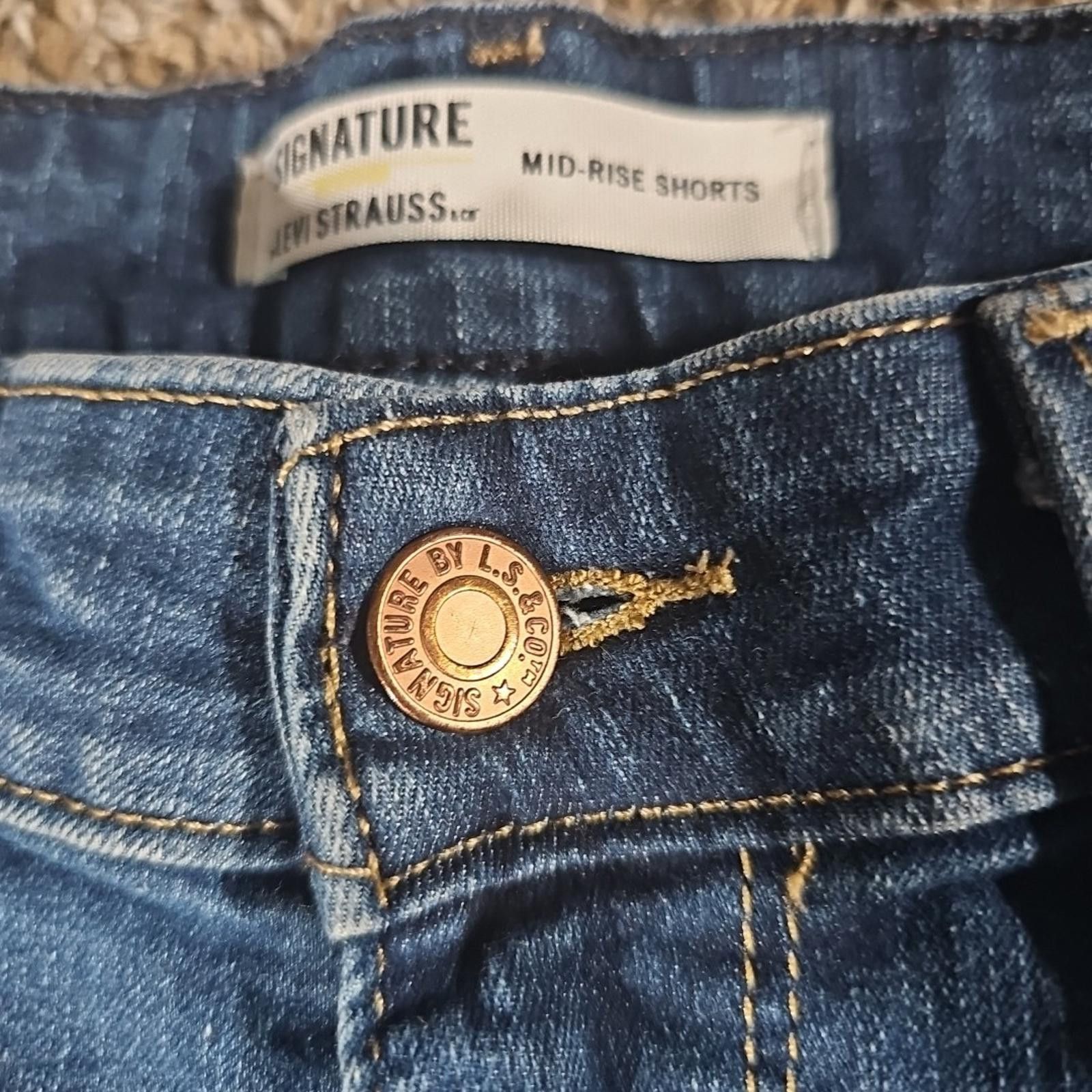 Levi's Signature Levi Strauss Mid Rise Shorts W28 Sz6 Size 28" / US 6 / IT 42 - 2 Thumbnail