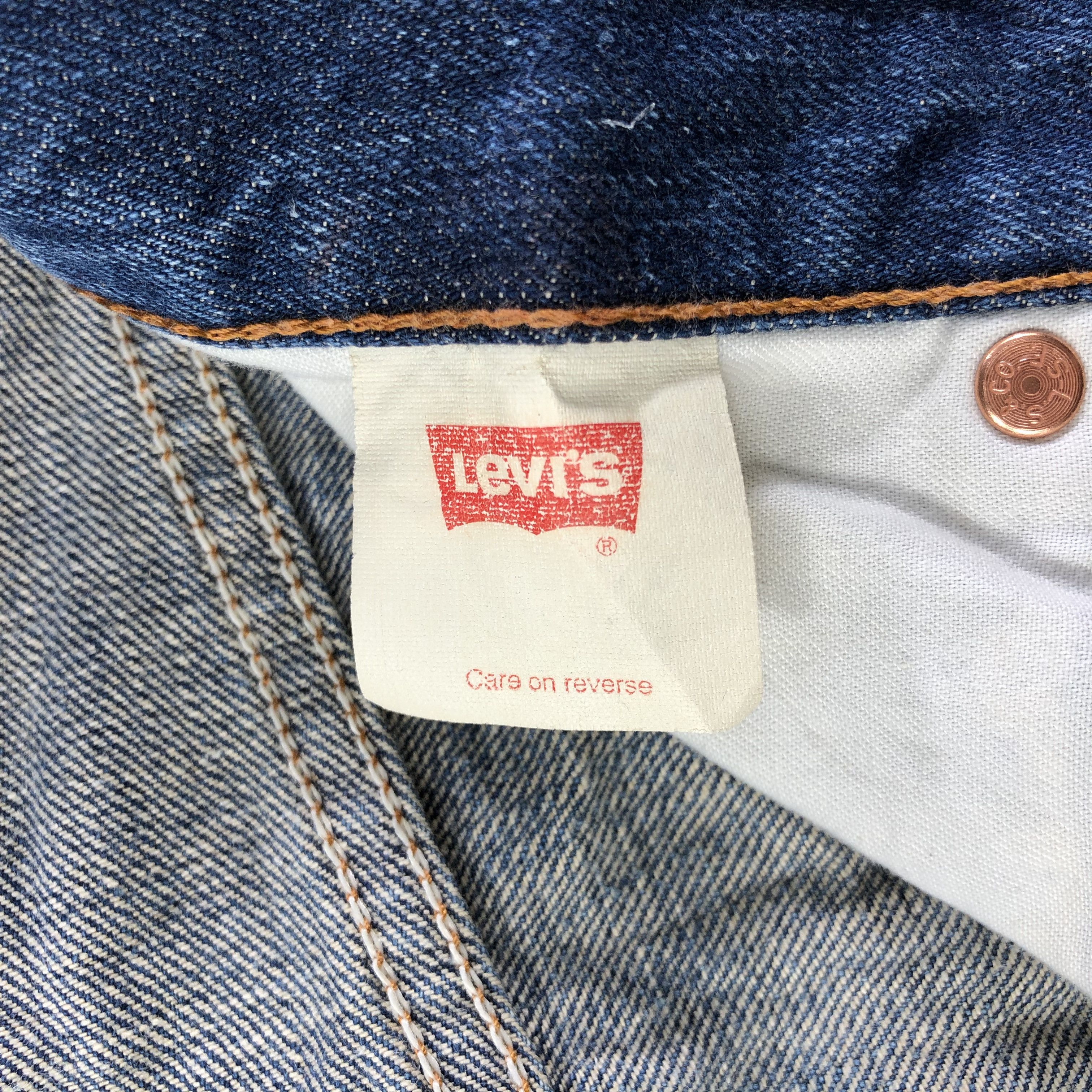 Levi's Vintage Levis 502 Jeans Blue Wash Denim KJ1524 Size 26" / US 2 / IT 38 - 9 Thumbnail