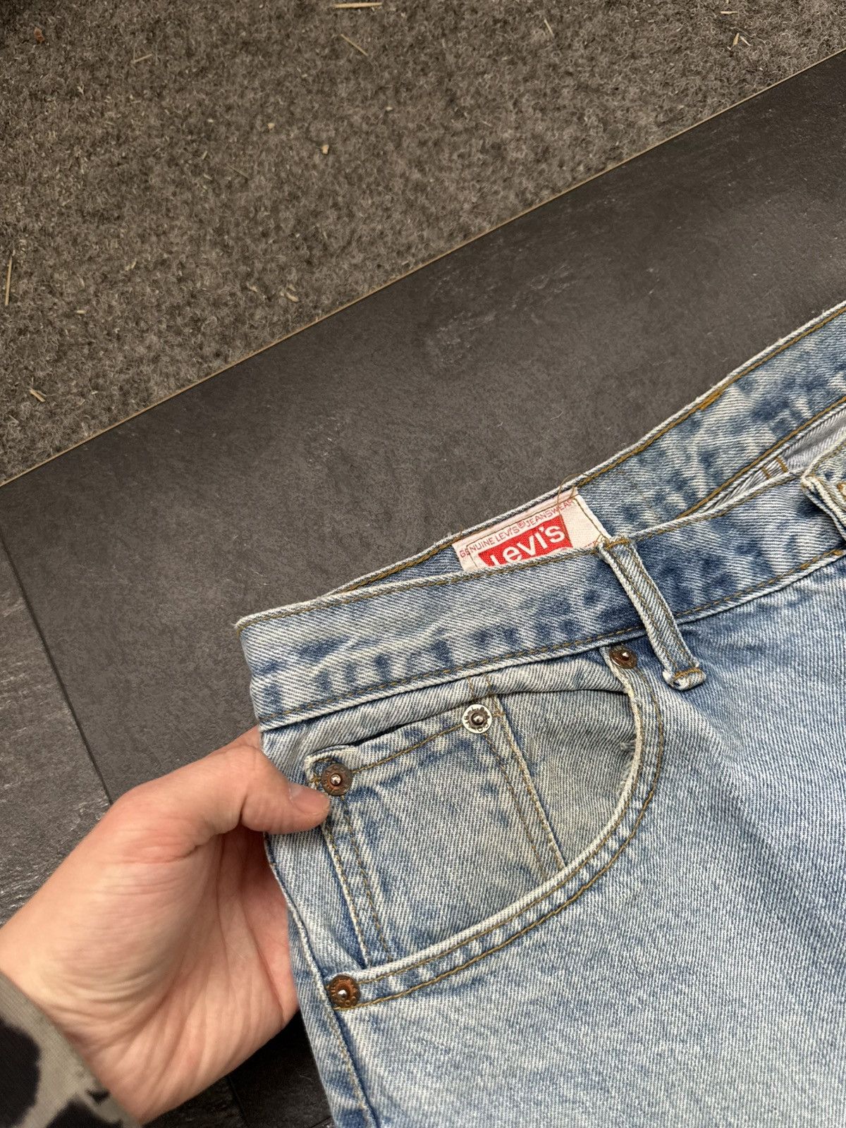 Levi's × Vintage Vintage Levi’s made in USA blue denim jeans Size US 36 / EU 52 - 8 Thumbnail