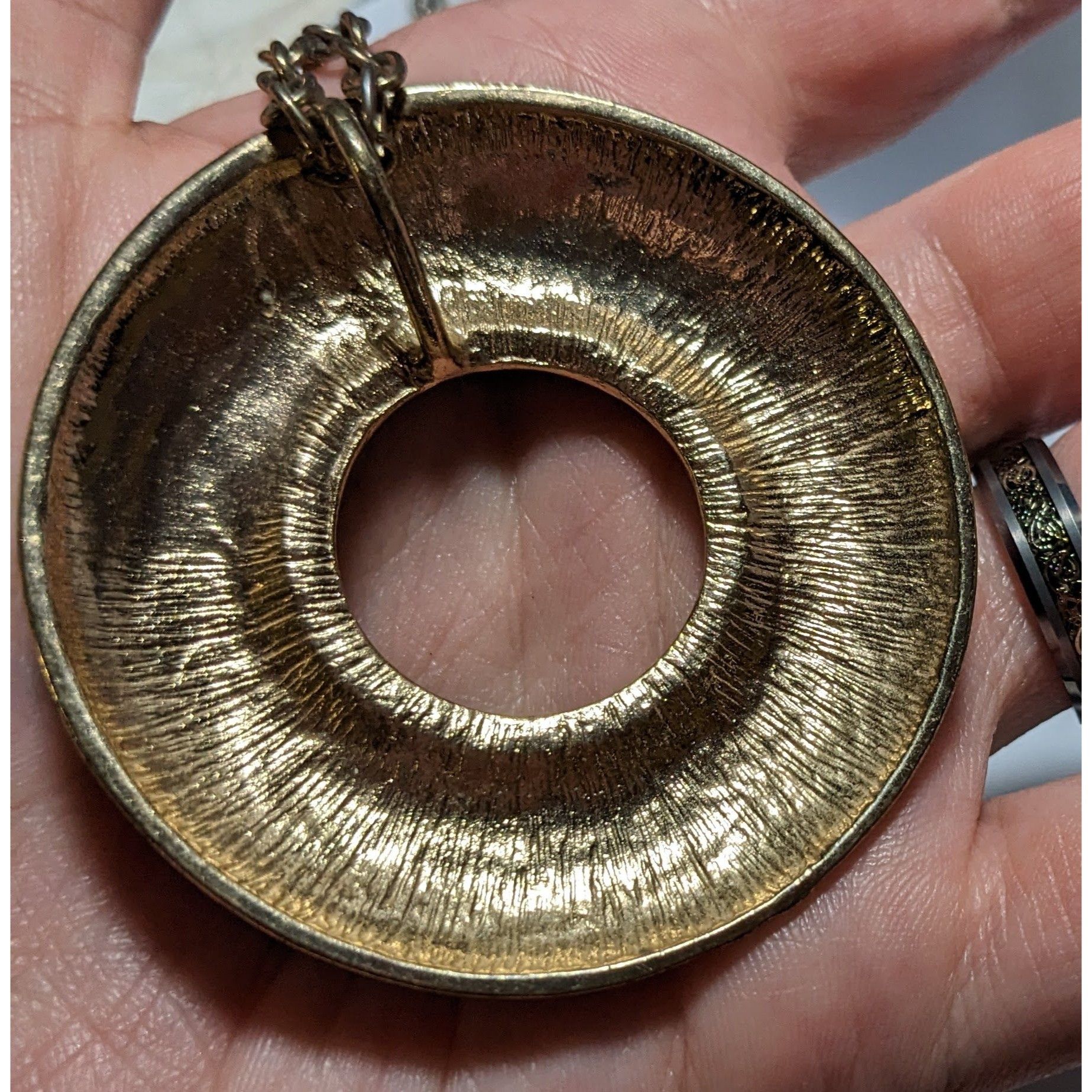 Other Vintage Boho Chic Sunburst Pendant Necklace Size ONE SIZE - 9 Thumbnail