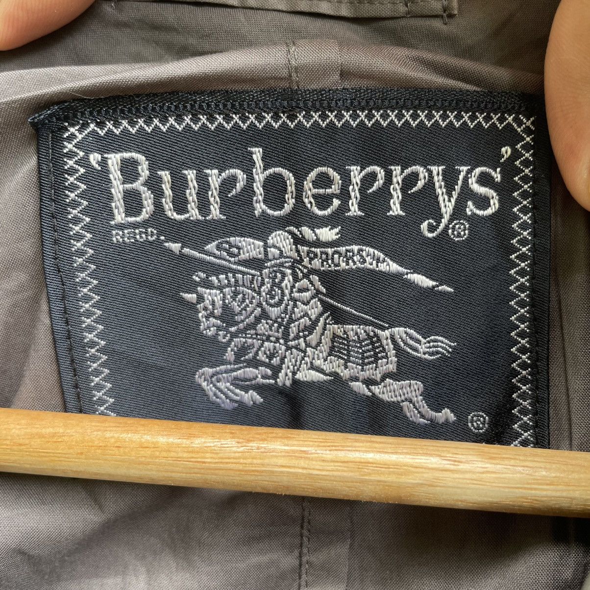 Burberry × Designer × Vintage Vintage Burberrys Trench Coat Light Jacket Size US M / EU 48-50 / 2 - 6 Thumbnail