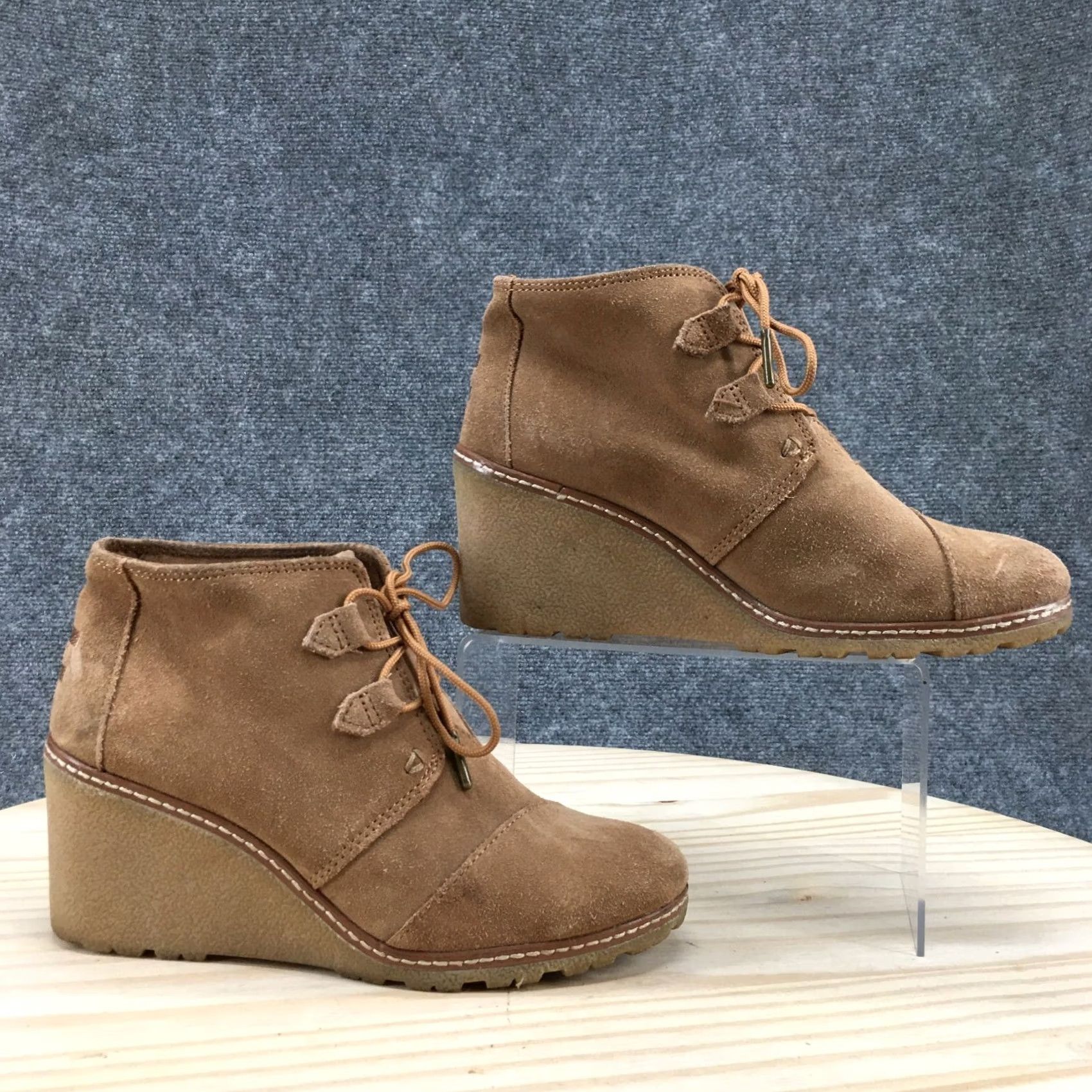 Toms TOMS Boots Womens 7.5 Kala Desert Wedge Ankle Bootie Brown Suede Casual Boots Size US 8 / IT 38 - 2 Thumbnail
