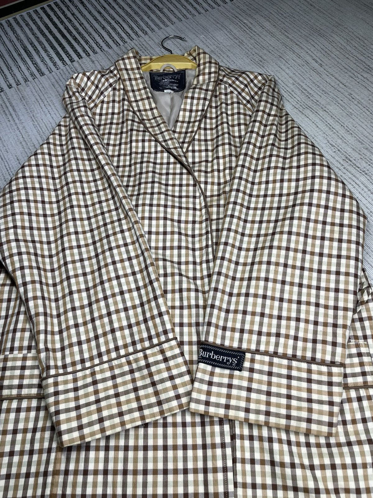 Burberry a72 Vintage Burberrys Nova Robe Size US L / EU 52-54 / 3 - 9 Thumbnail