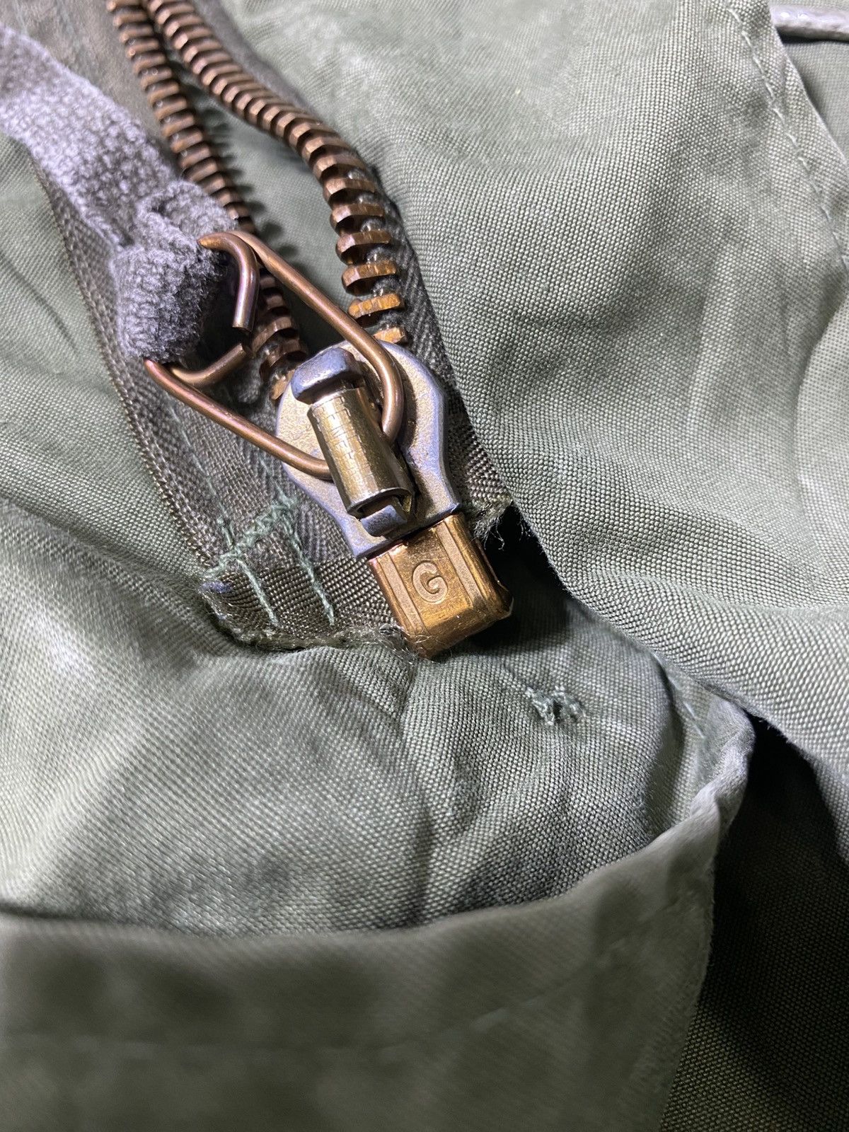 Vintage Vintage US ARMY Fishtail Extreme Cold Parka M65 1982 Size US M / EU 48-50 / 2 - 8 Thumbnail