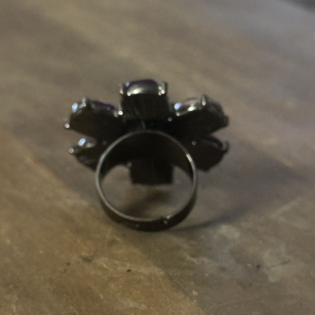 Vintage Vintage purple gemstone flower ring Size ONE SIZE - 6 Thumbnail