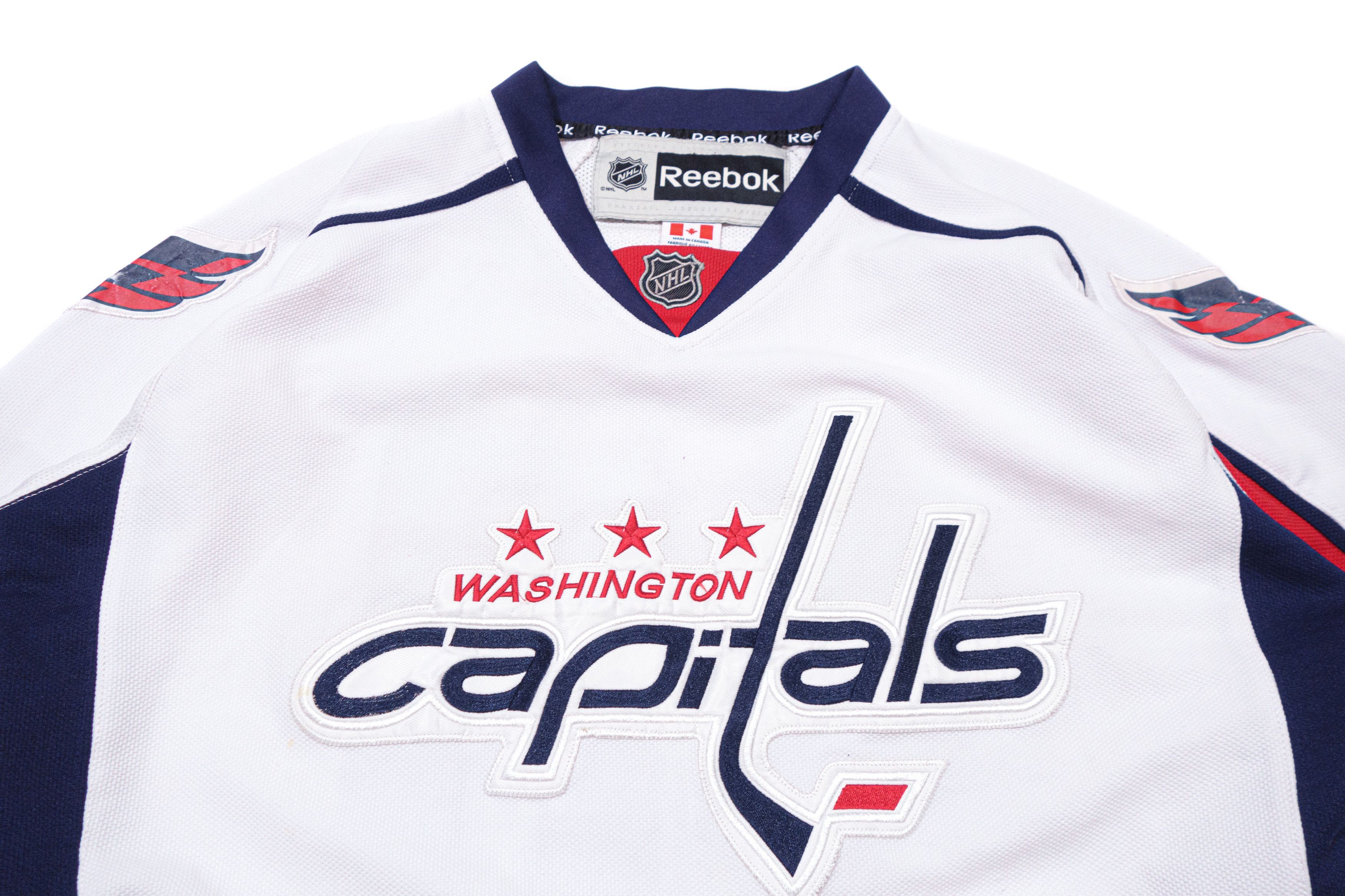NHL 00S Washington Capitals 40 Varlamov Jersey Size US M / EU 48-50 / 2 - 3 Thumbnail