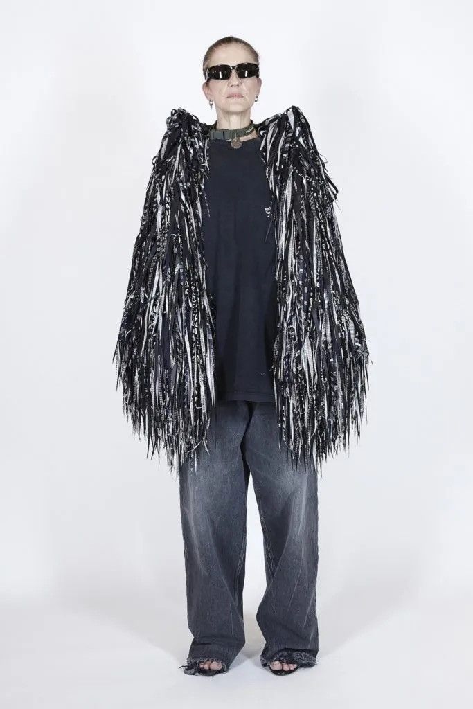 Balenciaga Balenciaga Pagoda Shoulder Coat Size US M / EU 48-50 / 2 - 2 Thumbnail