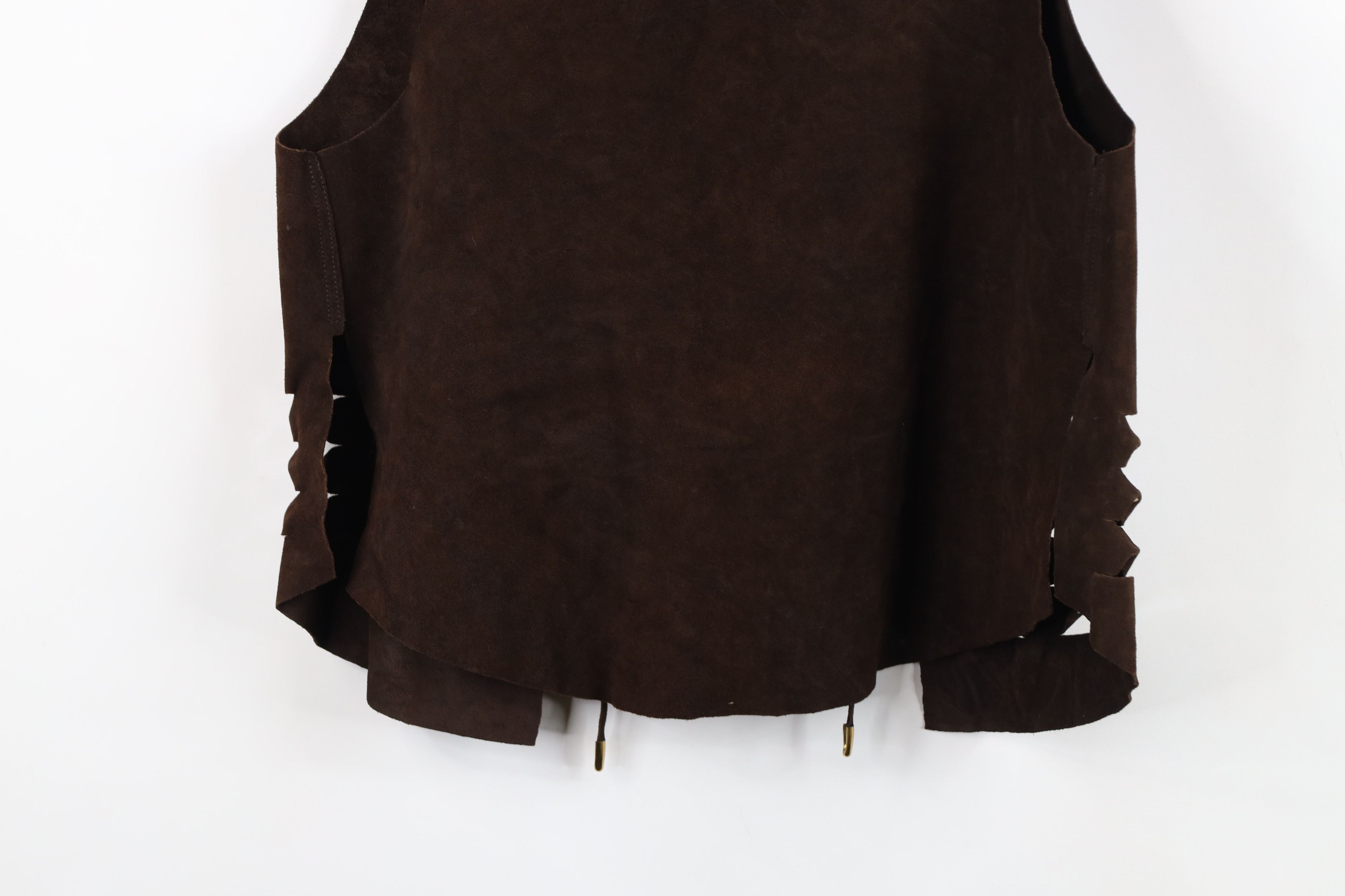 Vintage Vintage 60s 70s Boho Chic Riveted Suede Leather Vest Size M / US 6-8 / IT 42-44 - 16 Thumbnail
