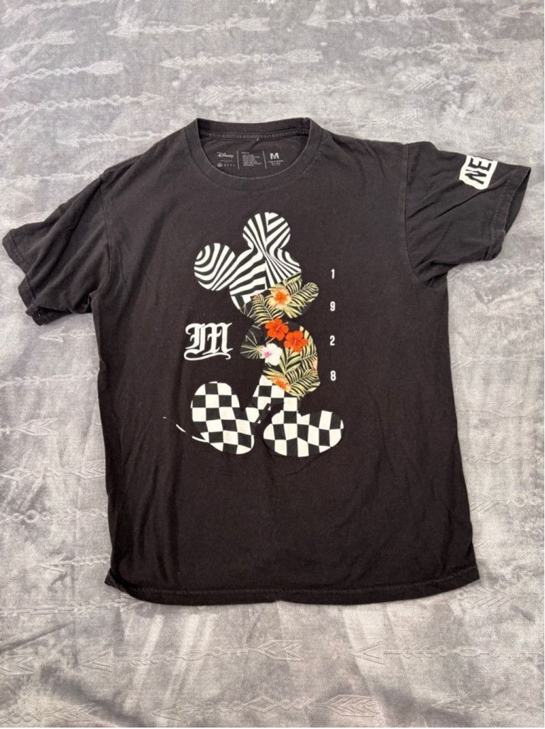 NEFF Men's Neff Mickey Mouse T-Shirt, Size M, Black and White Size US M / EU 48-50 / 2 - 2 Thumbnail