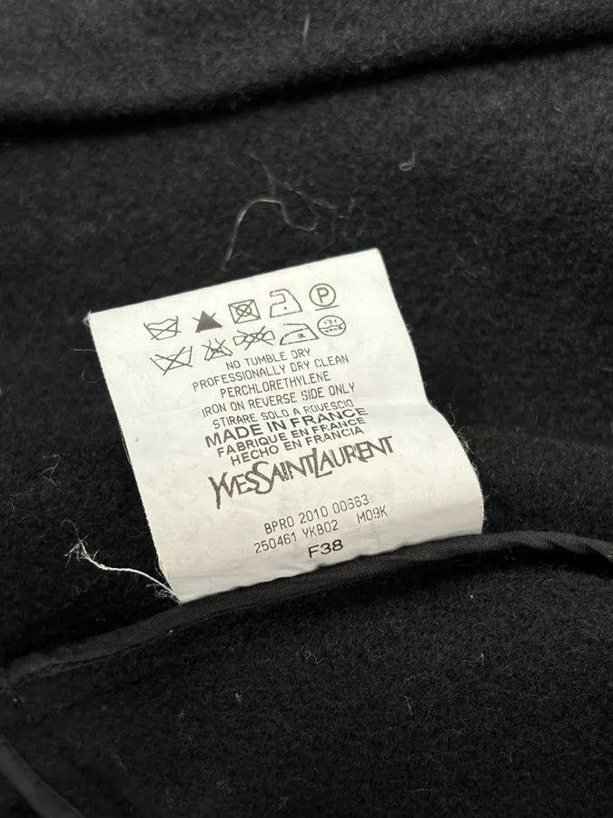 Yves Saint Laurent AW2010 Yves Saint Laurent Black Asymmetrical Officer Coat Size S / US 4 / IT 40 - 13 Thumbnail