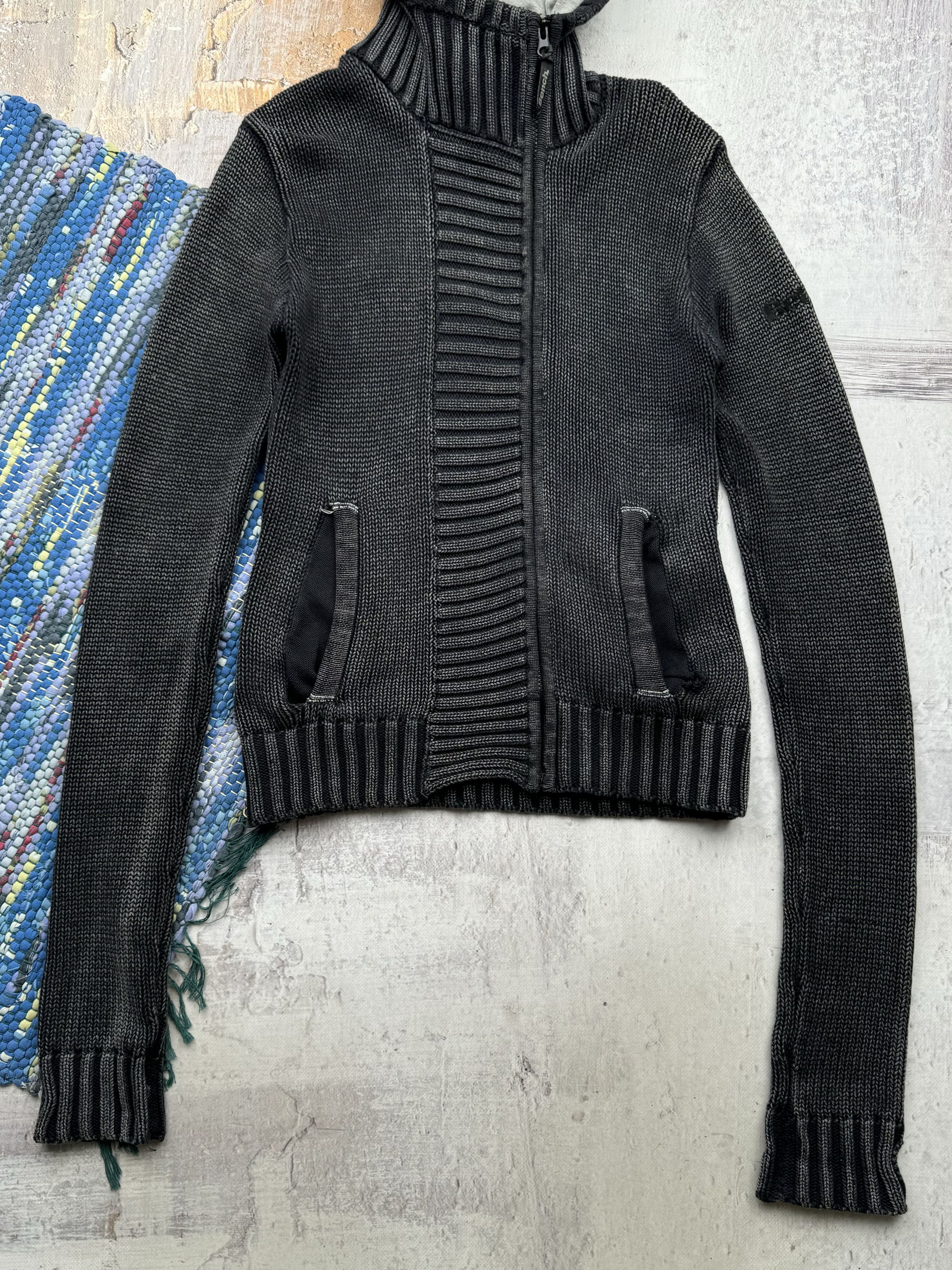Bench Bench Vintage Faded Cropped Hoodie Ribbed Details A521(194) Size S / US 4 / IT 40 - 3 Thumbnail