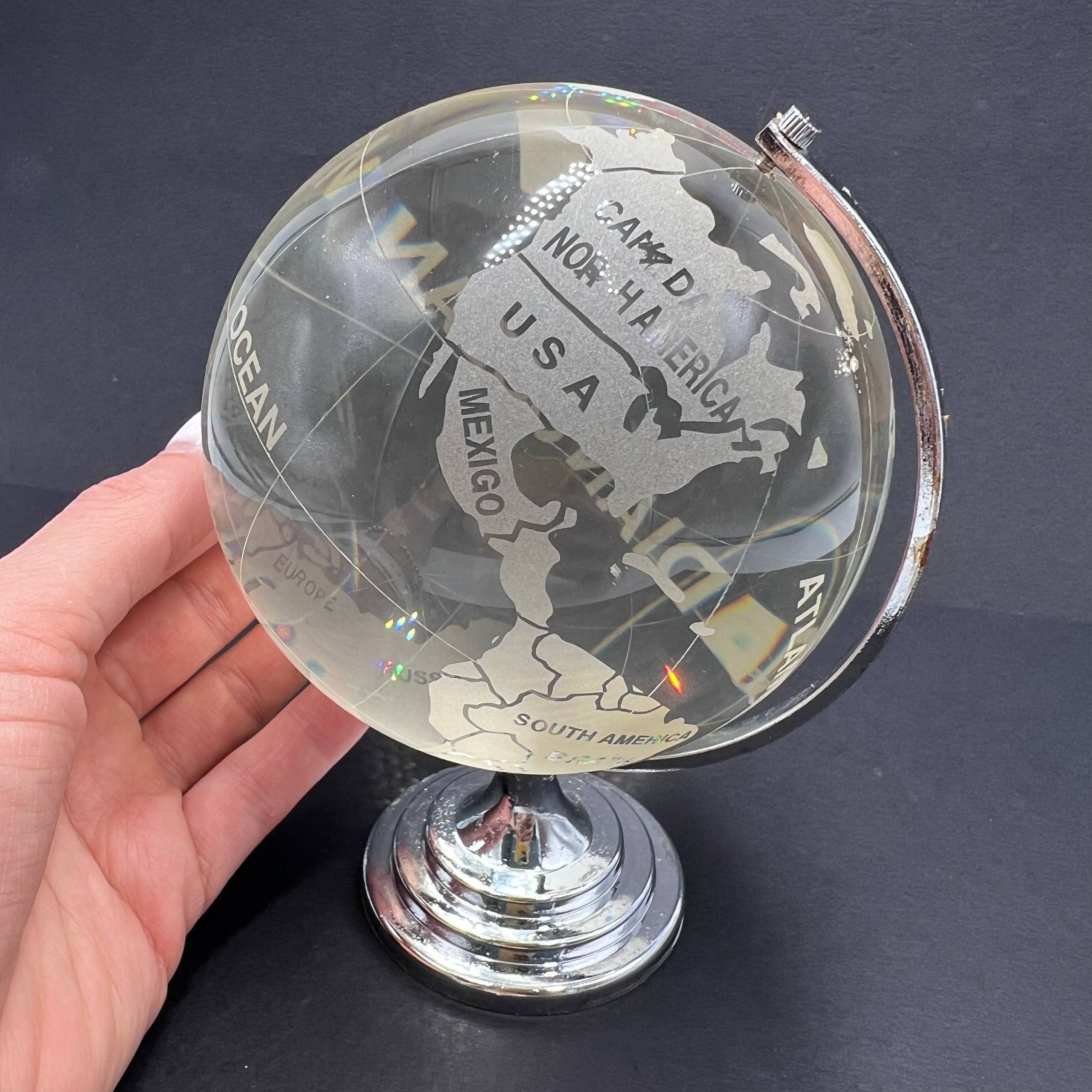 Vintage 1600g Vintage Crystal Glass Globe Sphere Etched World Map Size ONE SIZE - 1 Thumbnail