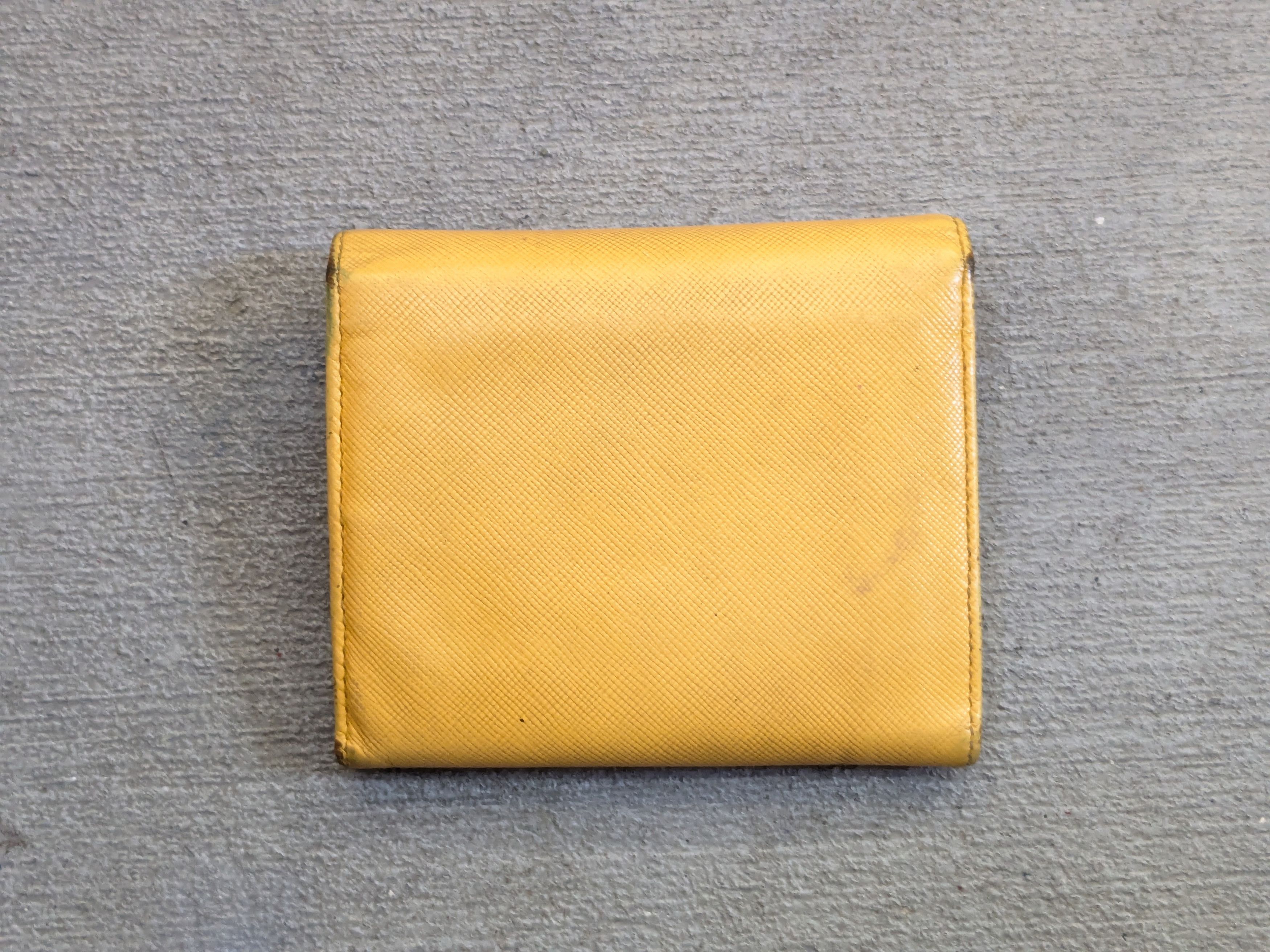 Prada Prada Wallet Yellow Leather Trifold Cardholder Y2K Size ONE SIZE - 3 Thumbnail