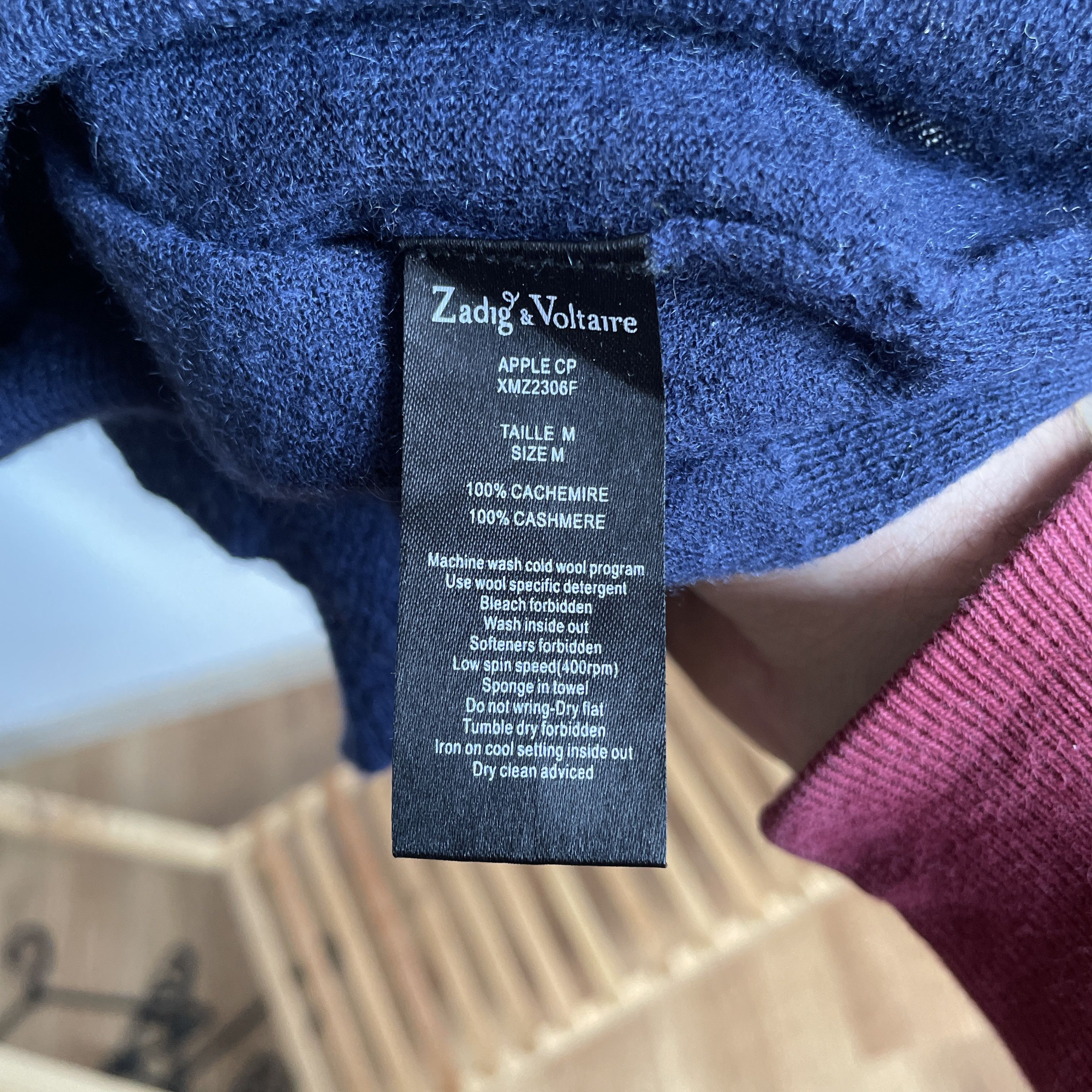 Zadig & Voltaire Zadig & Voltaire Womens Apple CP Cashmere V-Neck Sweater Size M / US 6-8 / IT 42-44 - 7 Thumbnail