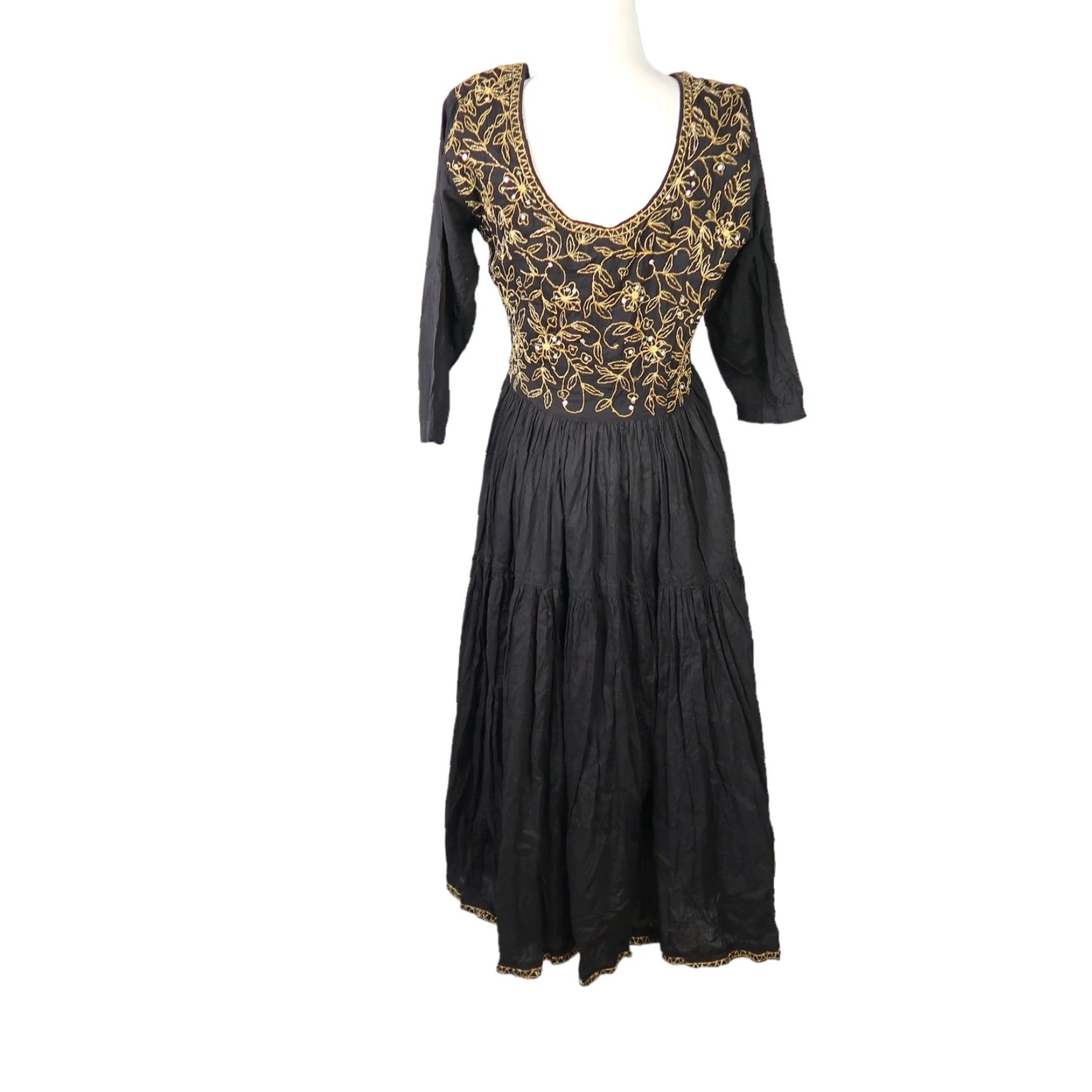 Vintage VINTAGE 90s PASSPORTS Black Cotton Midi Dress Embroidered A-Line M Women's Size M / US 6-8 / IT 42-44 - 4 Thumbnail