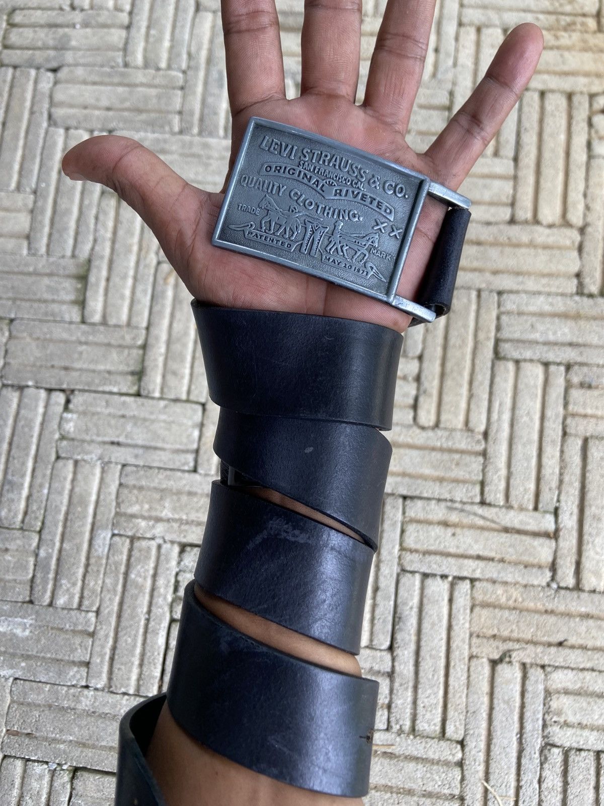 Levi's Vintage Clothing LEVI'S black genuine leather belt Size 36 - 2 Thumbnail