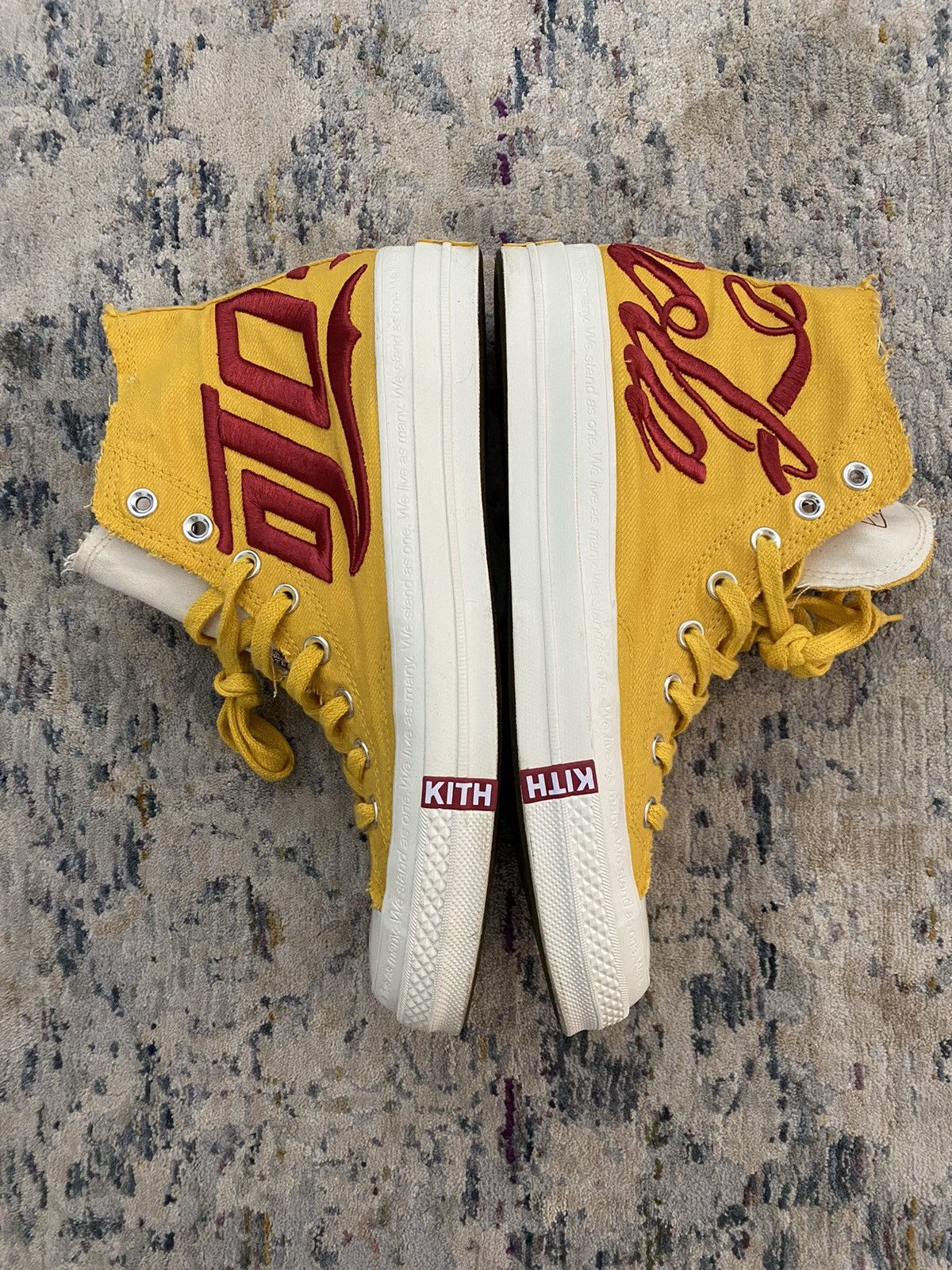 Coca Cola × Converse × Kith Kith Converse Coca-Cola Chuck Taylor All-Star Hi 19’ Sz 9.5 Size US 9.5 / EU 42-43 - 1 Thumbnail