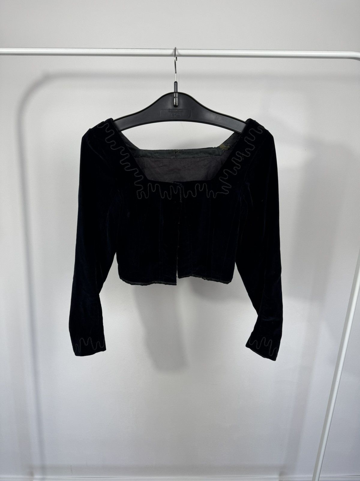 Other Antique Vintage Victorian Black Velvet Corset Blouse Top Size XS / US 0-2 / IT 36-38 - 1 Thumbnail