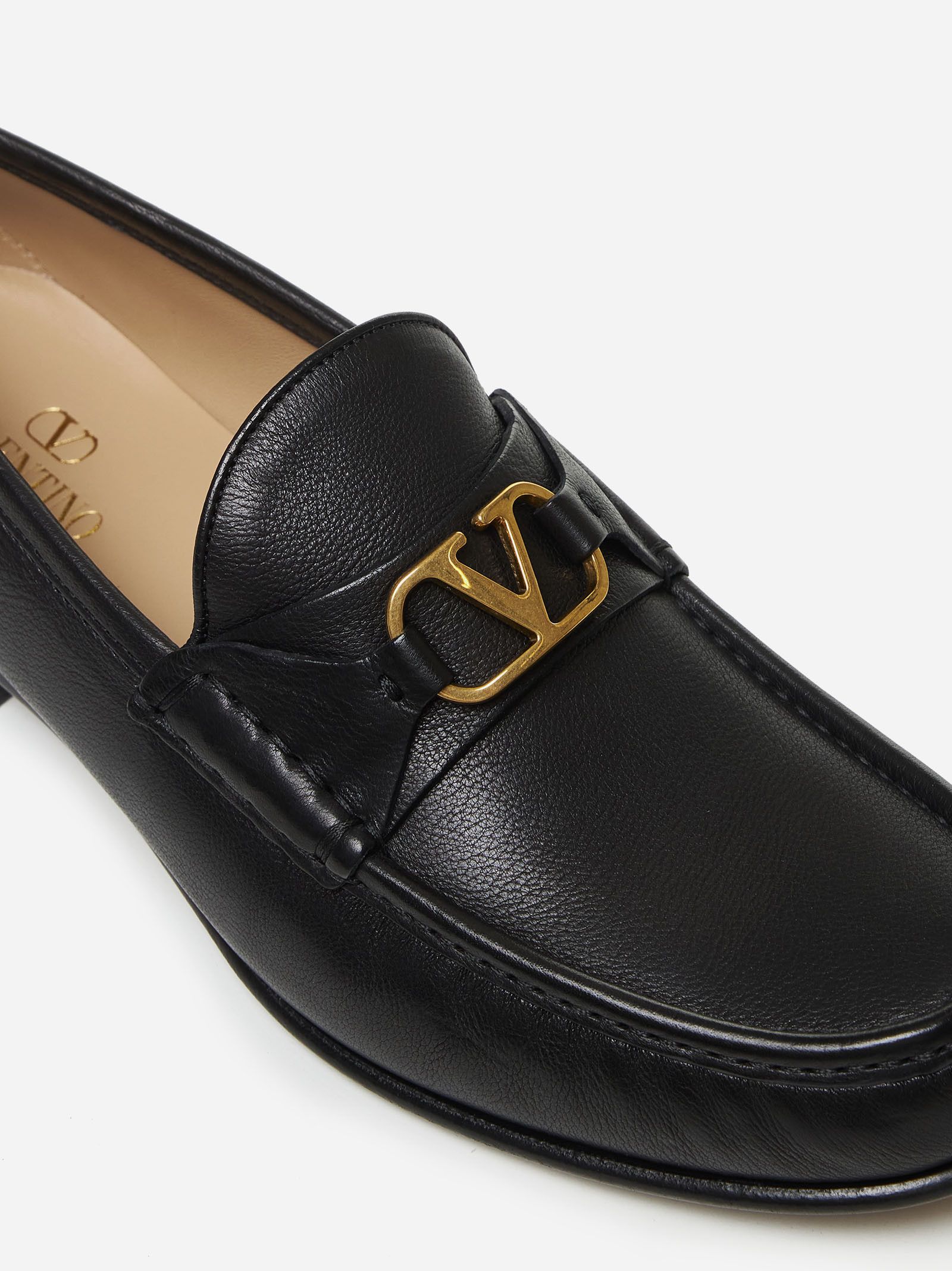 Valentino o1s22i1n1224 Leather Loafers in Black Size US 7 / EU 40 - 4 Thumbnail