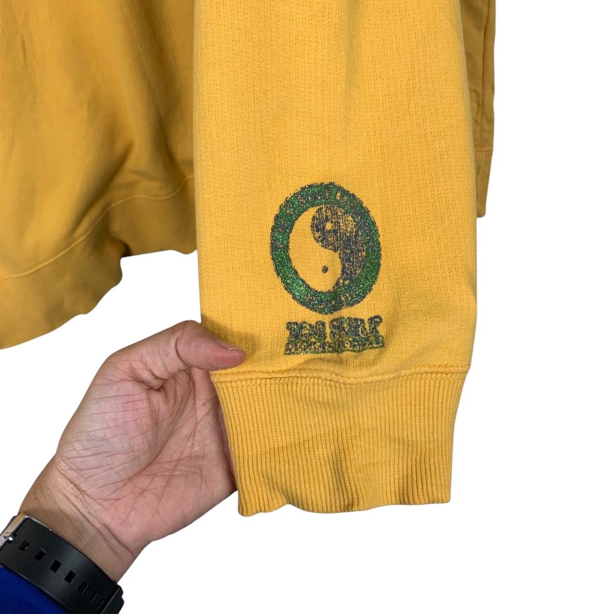 Japanese Brand Town And Country Surf Hawaii Crewneck Sweatshirt Size US XL / EU 56 / 4 - 9 Thumbnail
