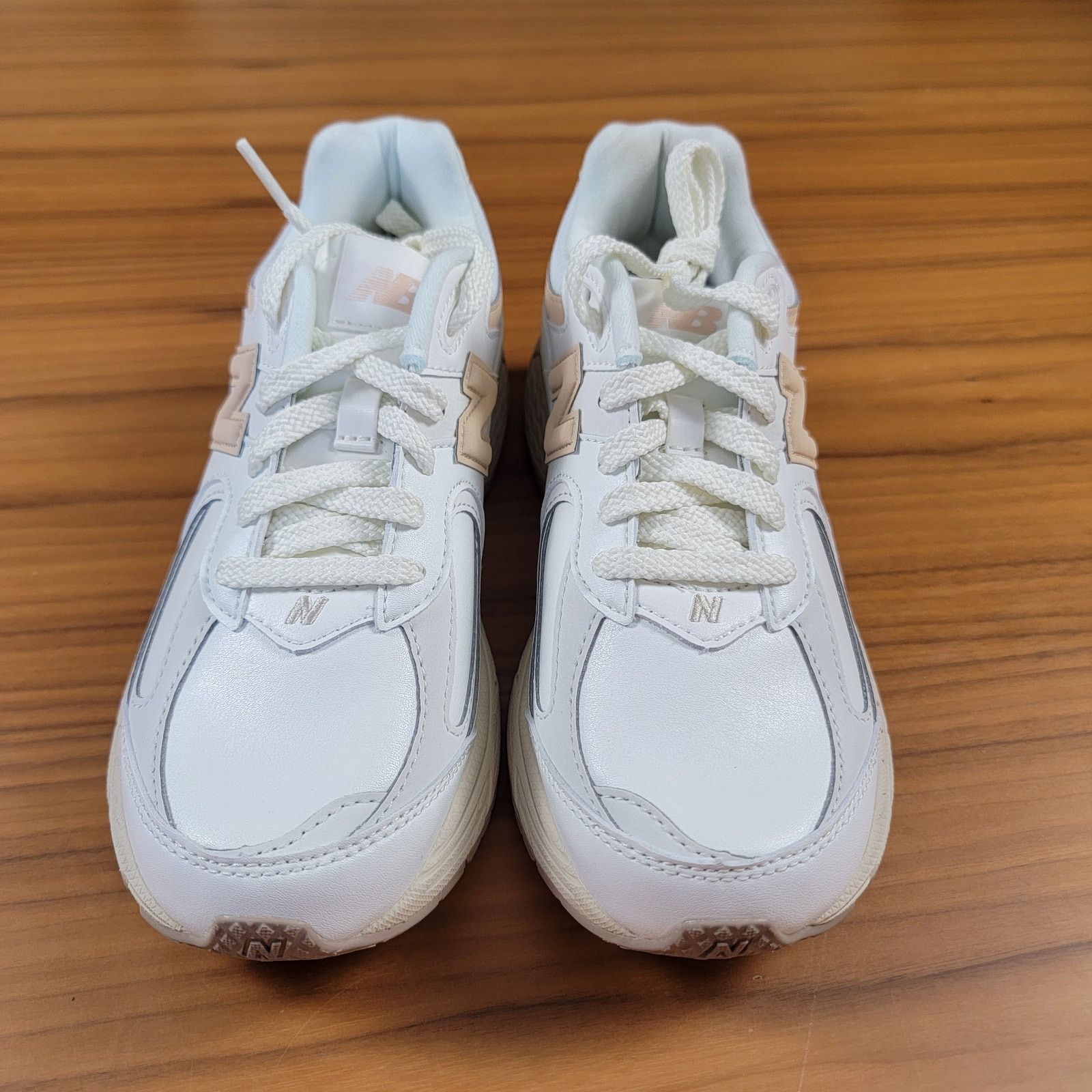 New Balance New Balance 2002R Big Kid 'Moonbeam Frappe' Wm Sz 4 GC2002VF Size US 5.5 / IT 35.5 - 4 Thumbnail