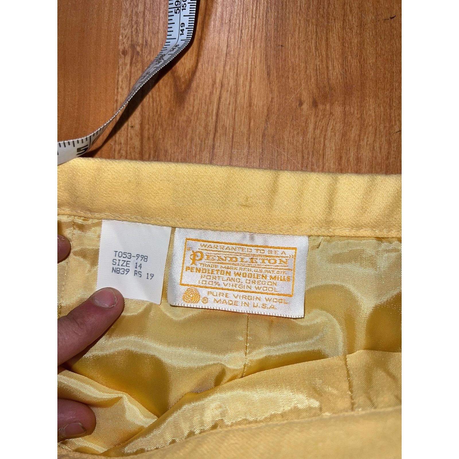 Pendleton Vintage Pendleton Skirt Suit Yellow Womens 14 Woolen Mills Size 32" / US 10 / IT 46 - 5 Thumbnail