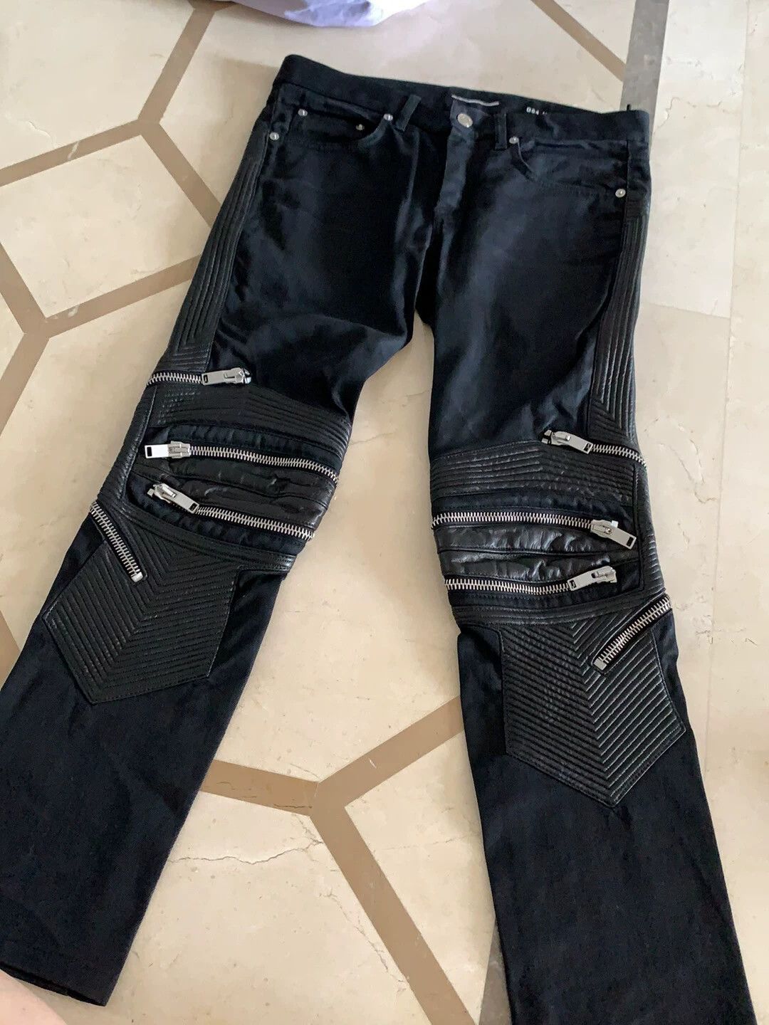 Saint Laurent Paris Saint Laurent Paris jeans Size US 30 / EU 46 - 1 Thumbnail