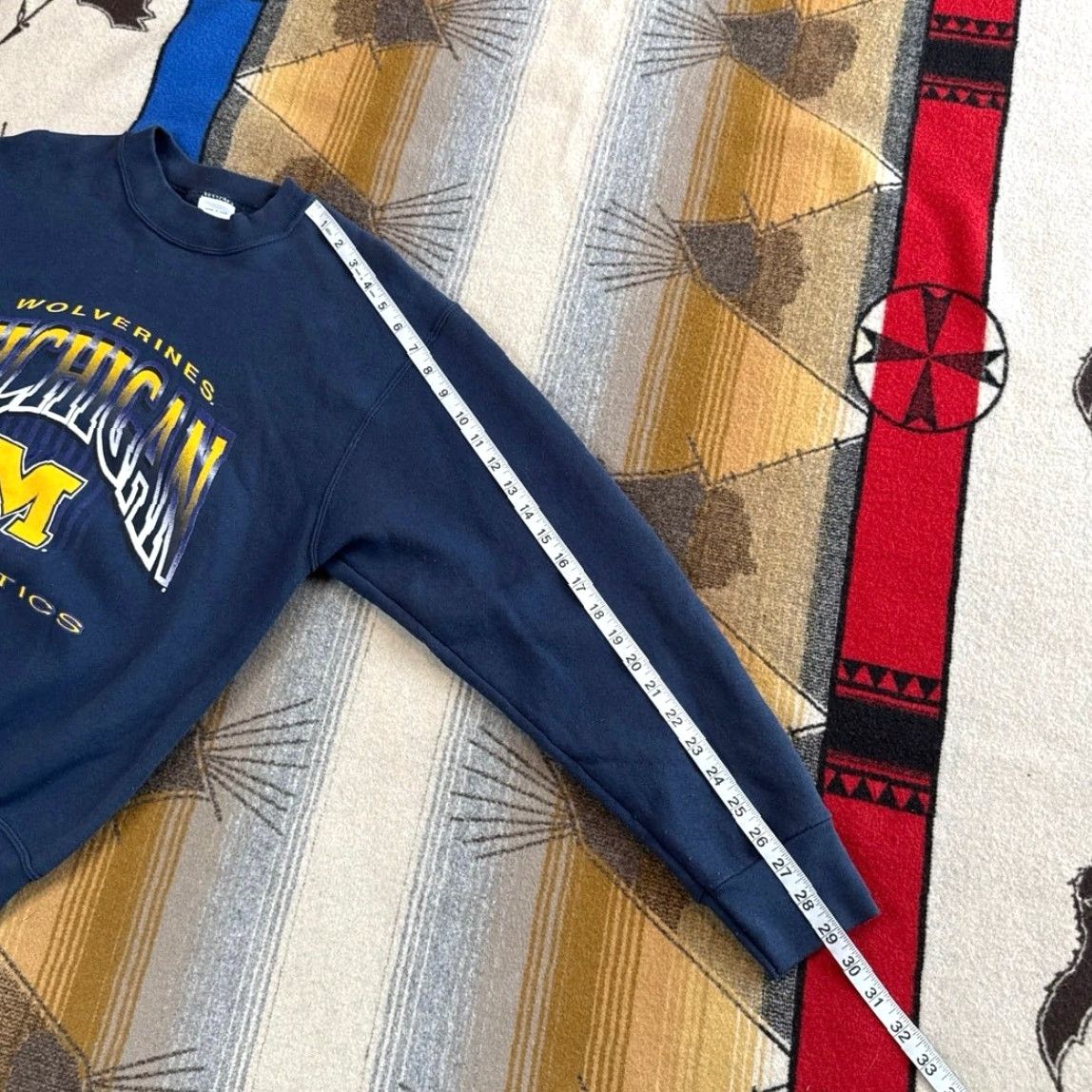 Vintage VINTAGE University Of Michigan Wolverines Crewneck Sweatshirt Men M Blue 90s College Sports Pullover Sweatshirt Size US M / EU 48-50 / 2 - 7 Thumbnail