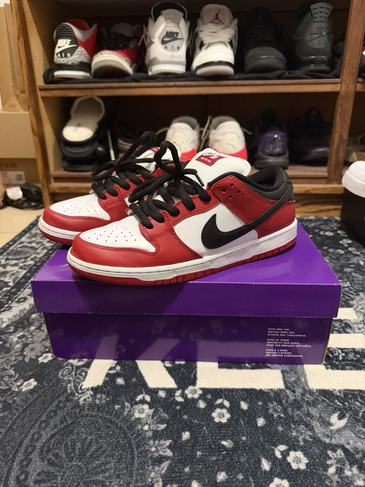 Nike SB NIKE DUNK LOW SB "CHICAGO" Size US 9.5 / EU 42-43 - 7 Thumbnail